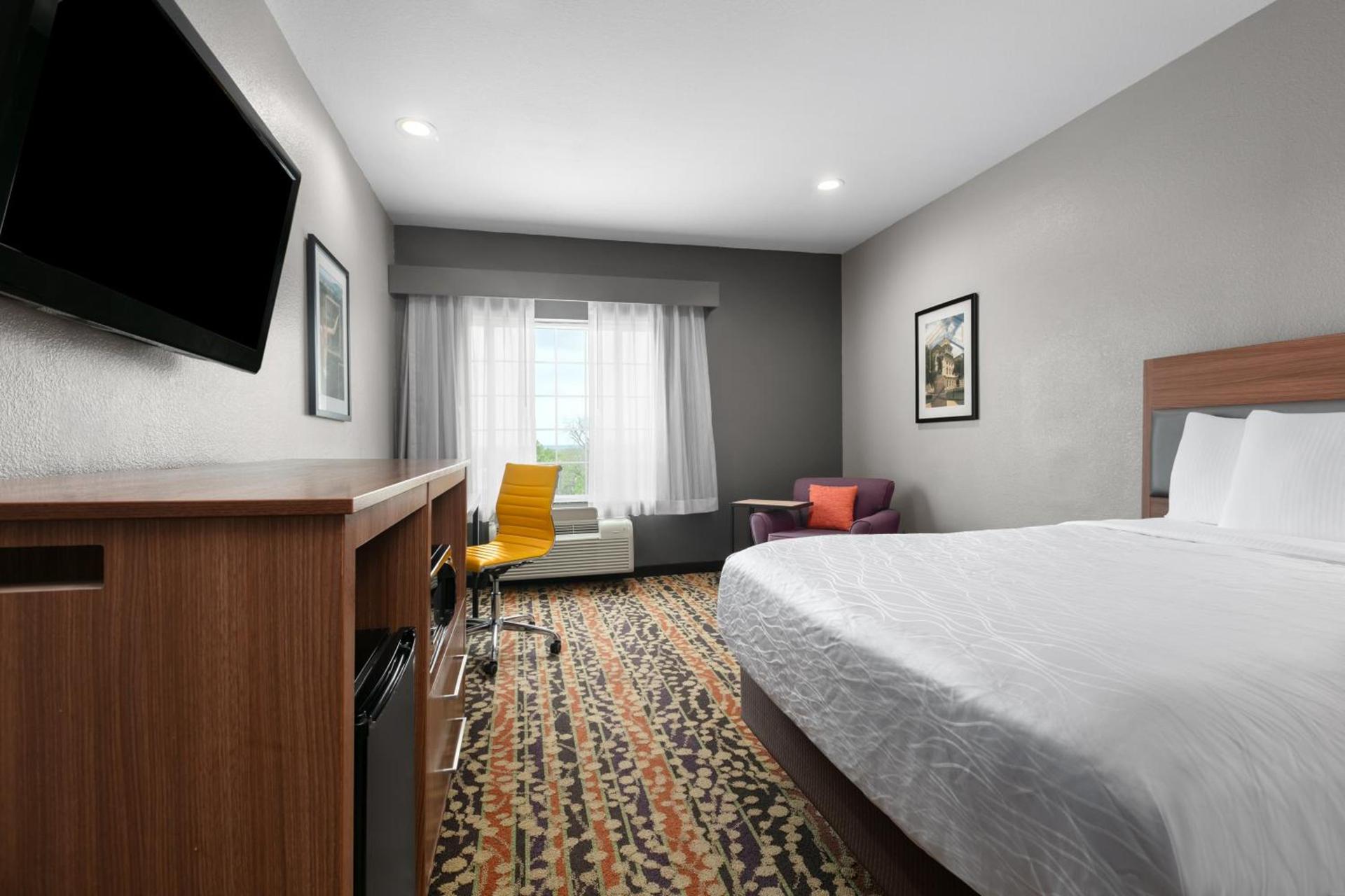 La Quinta by Wyndham Belton - Temple South photo 67