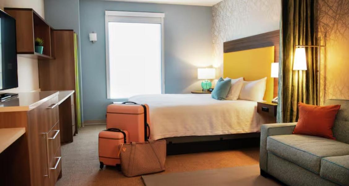 Home2 Suites By Hilton Grand Rapids Northeast photo 1