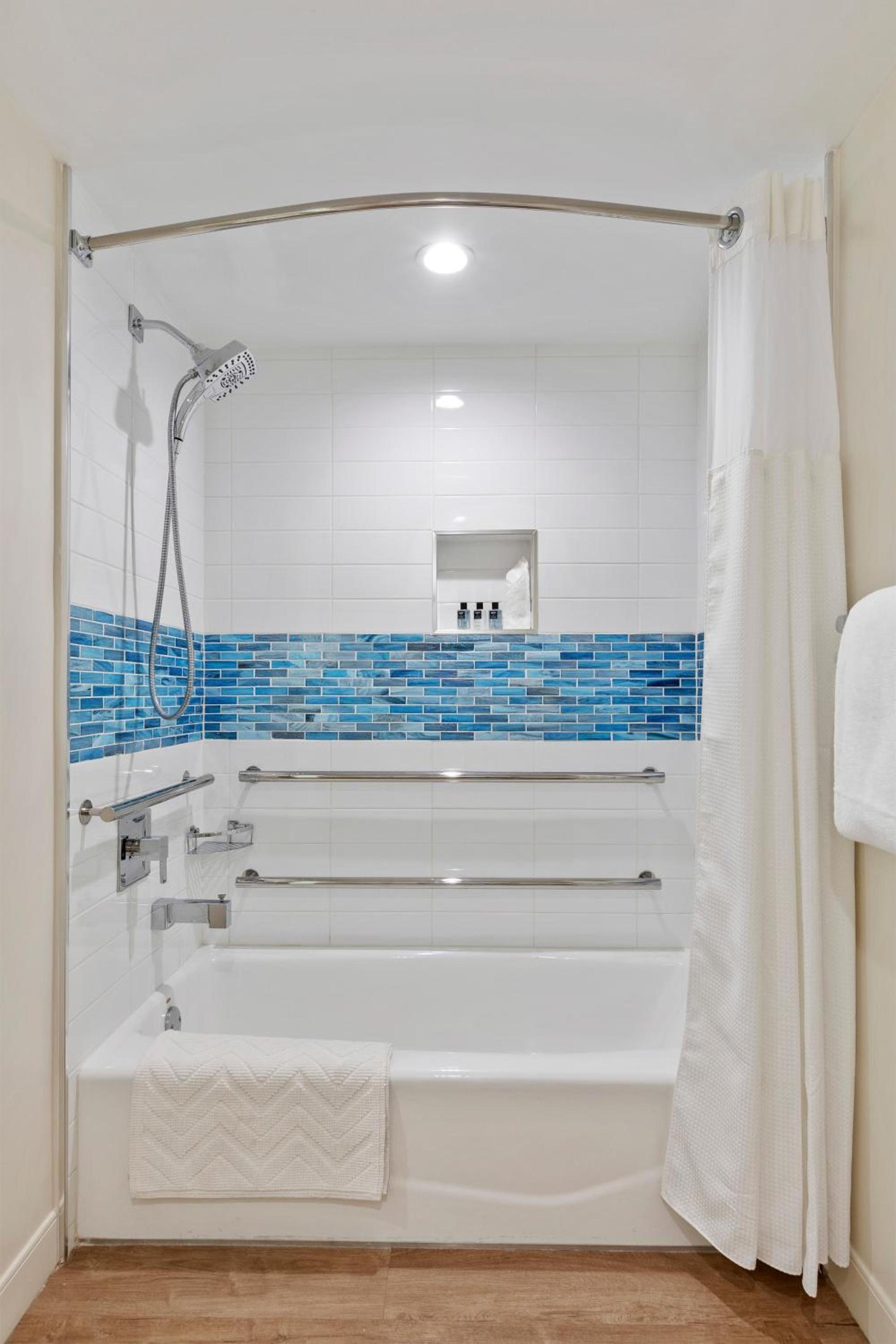 Opal Grand Oceanfront Resort & Spa photo 50