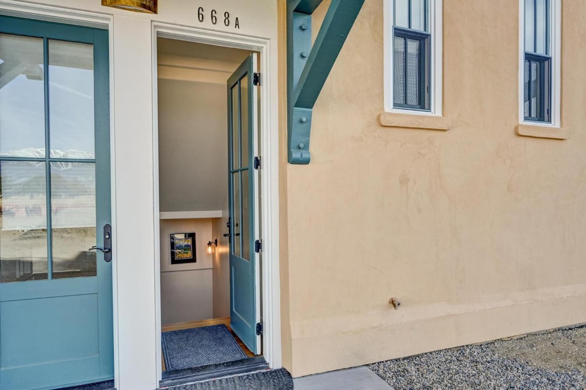 South Main Residences by Surf Hotel photo 4