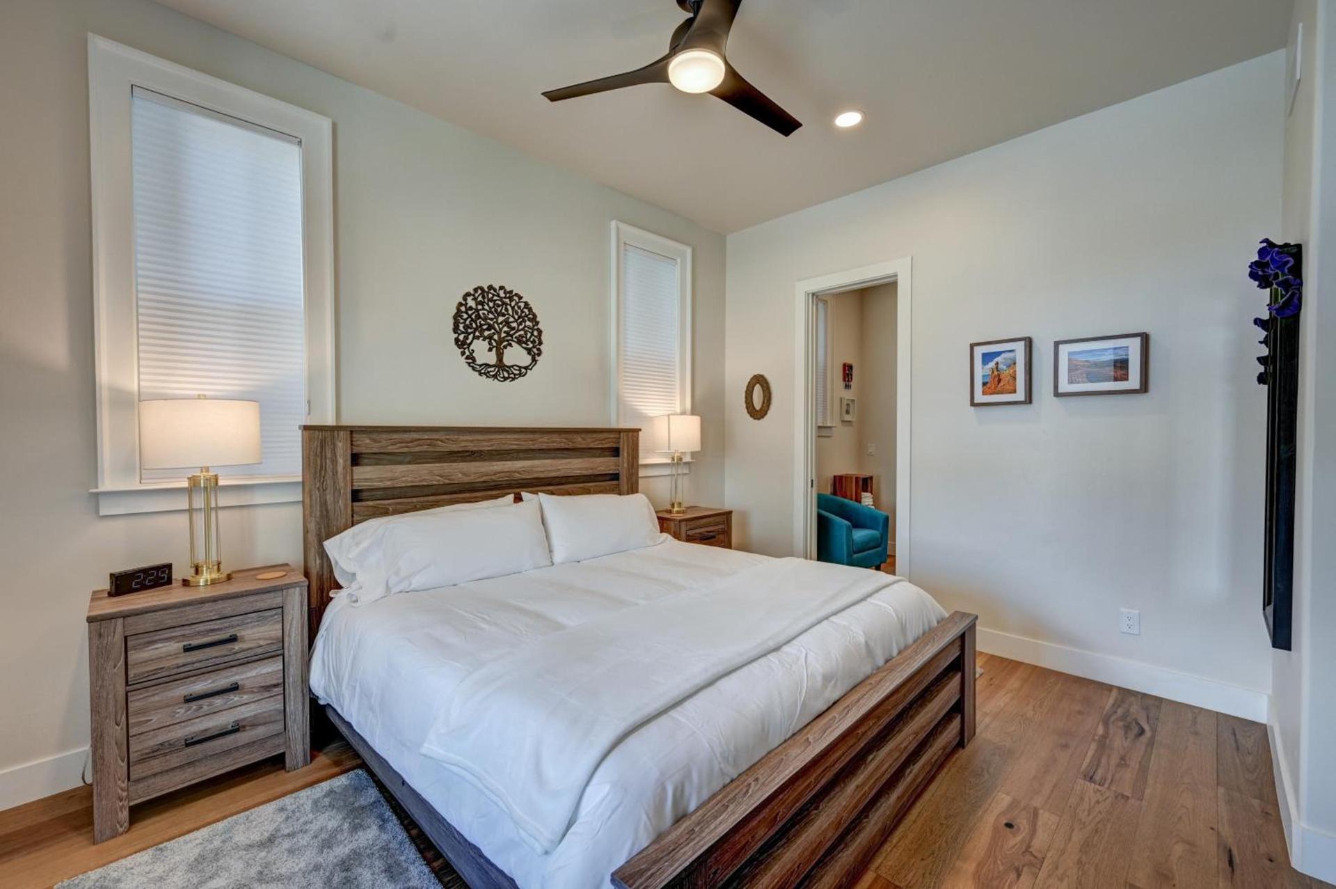 South Main Residences by Surf Hotel photo 99