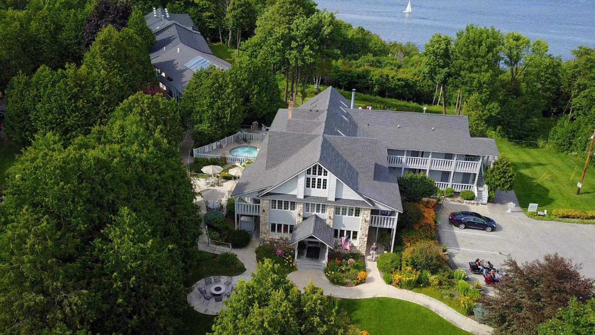 Country House Resort — hotel in Sister Bay
