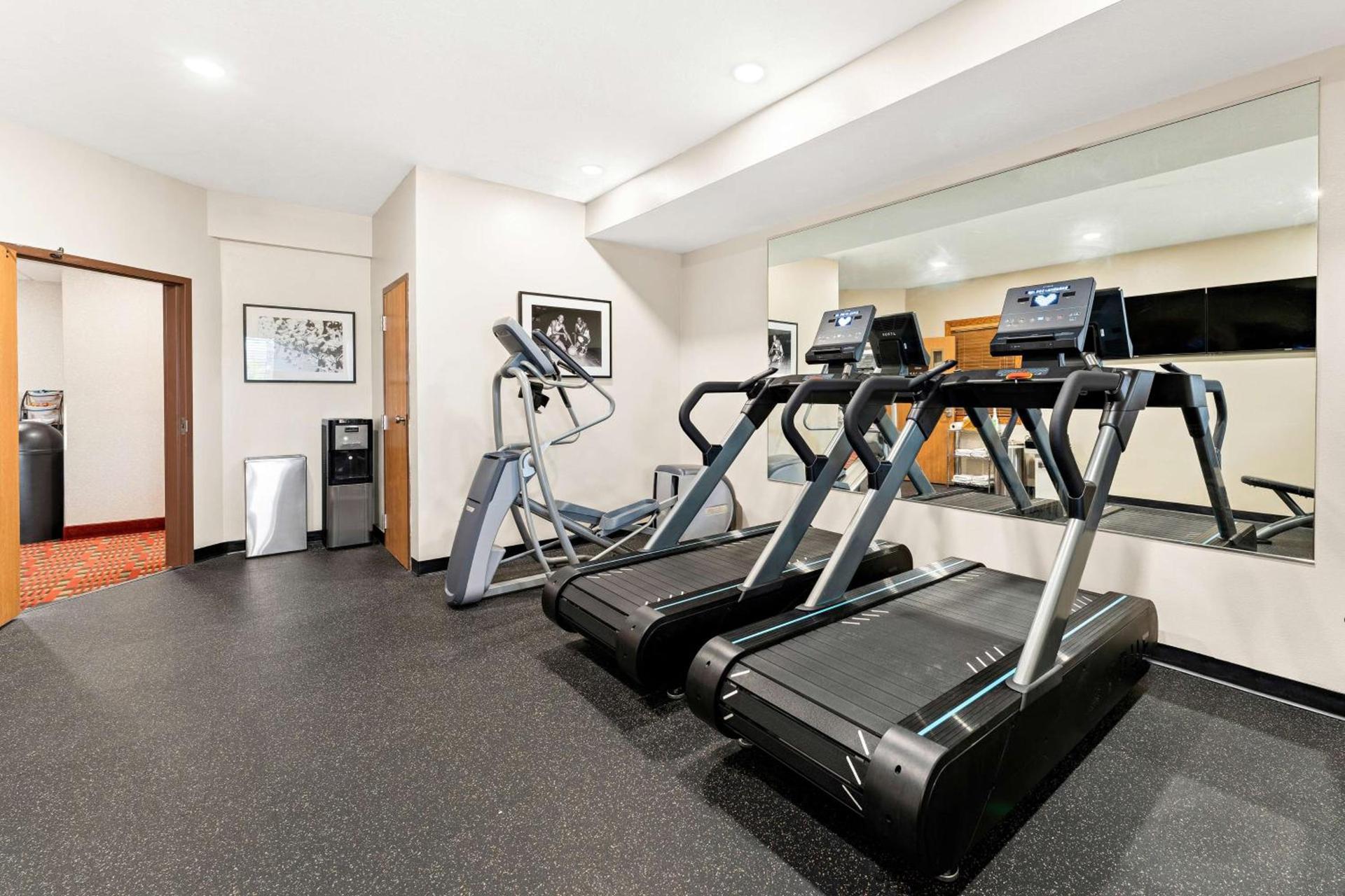 Best Western Vermillion Inn photo 34