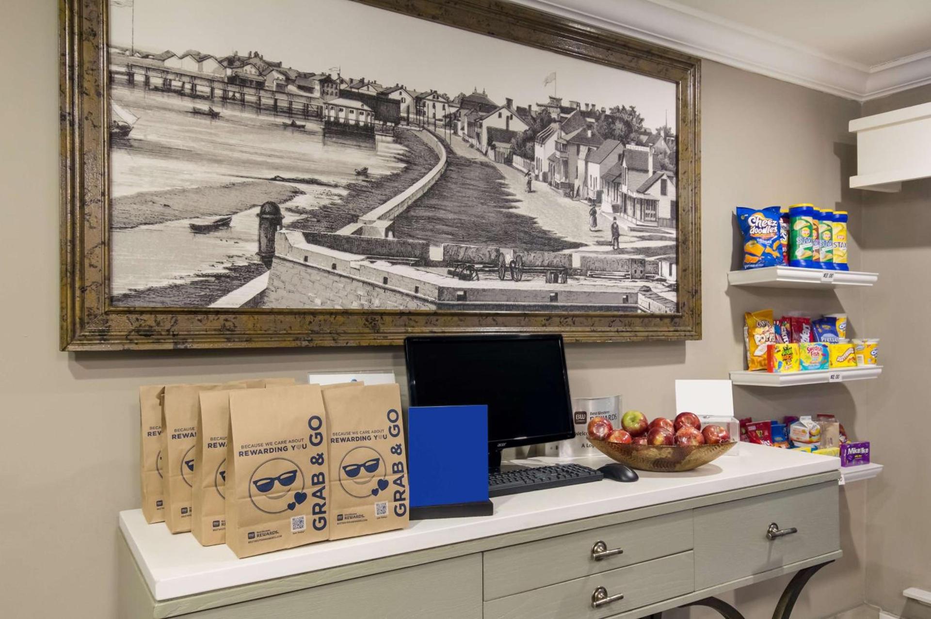 Best Western Historic Bayfront photo 14