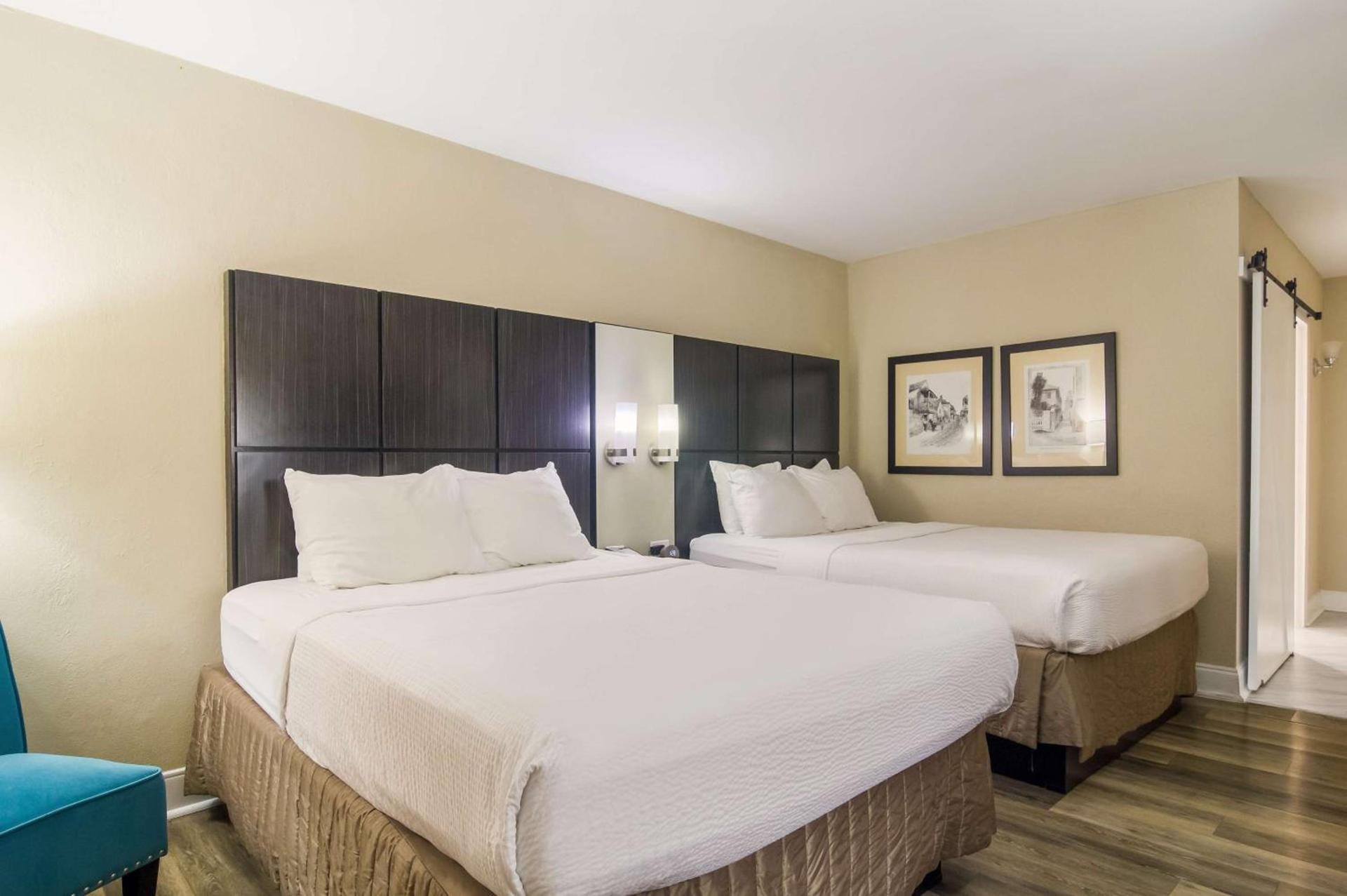 Best Western Historic Bayfront photo 9