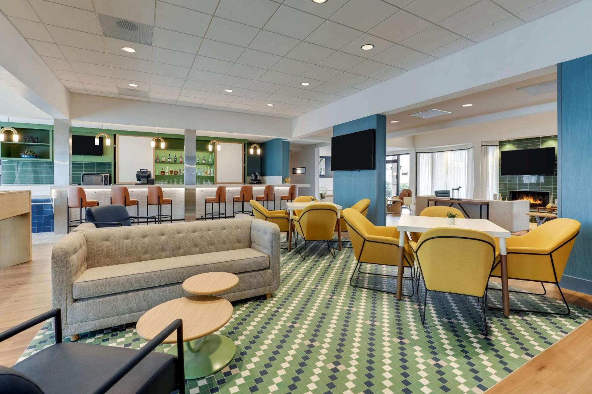Sonesta Select Scottsdale at Mayo Clinic Campus photo 67