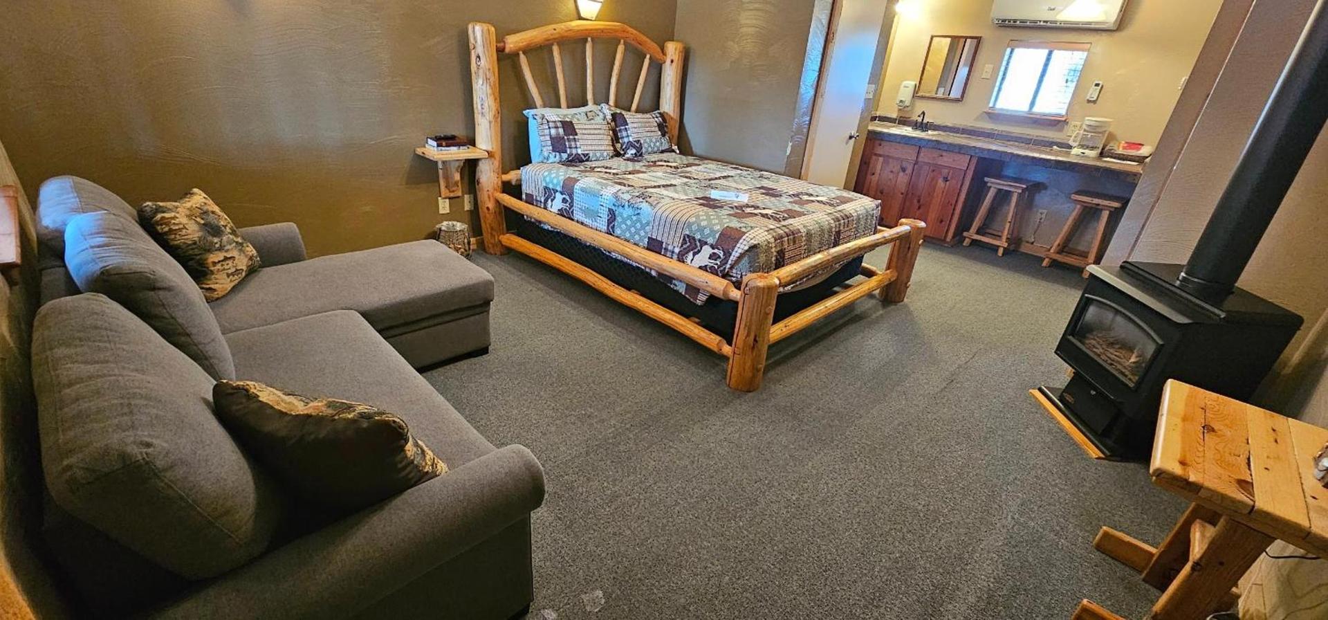 Nine Pines Motel photo 39
