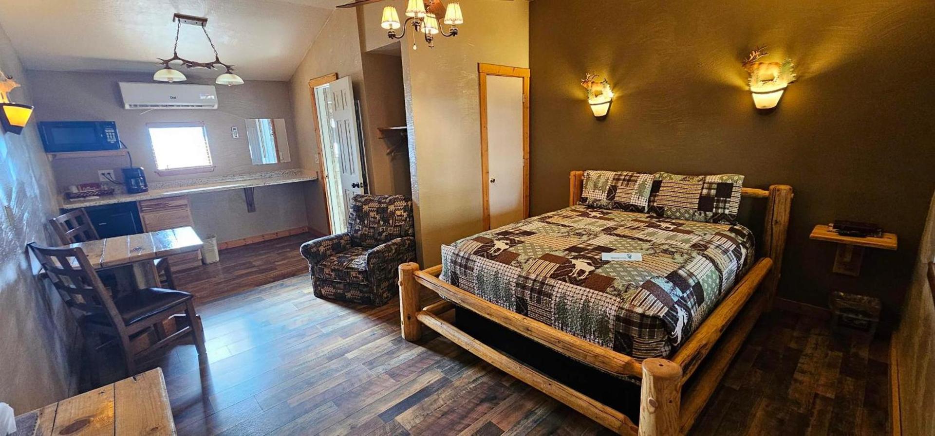 Nine Pines Motel photo 24