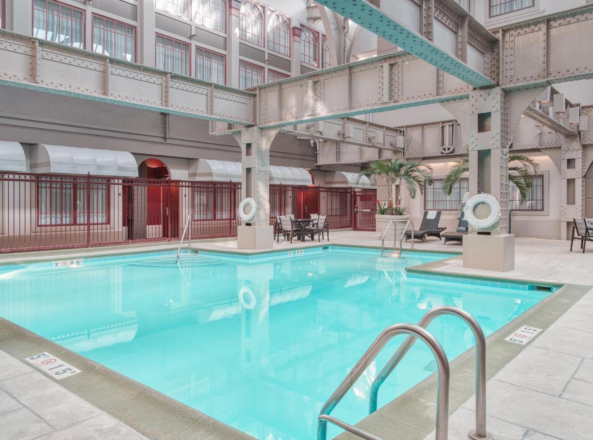 Crowne Plaza Indianapolis-Dwtn-Union Stn by IHG photo 42
