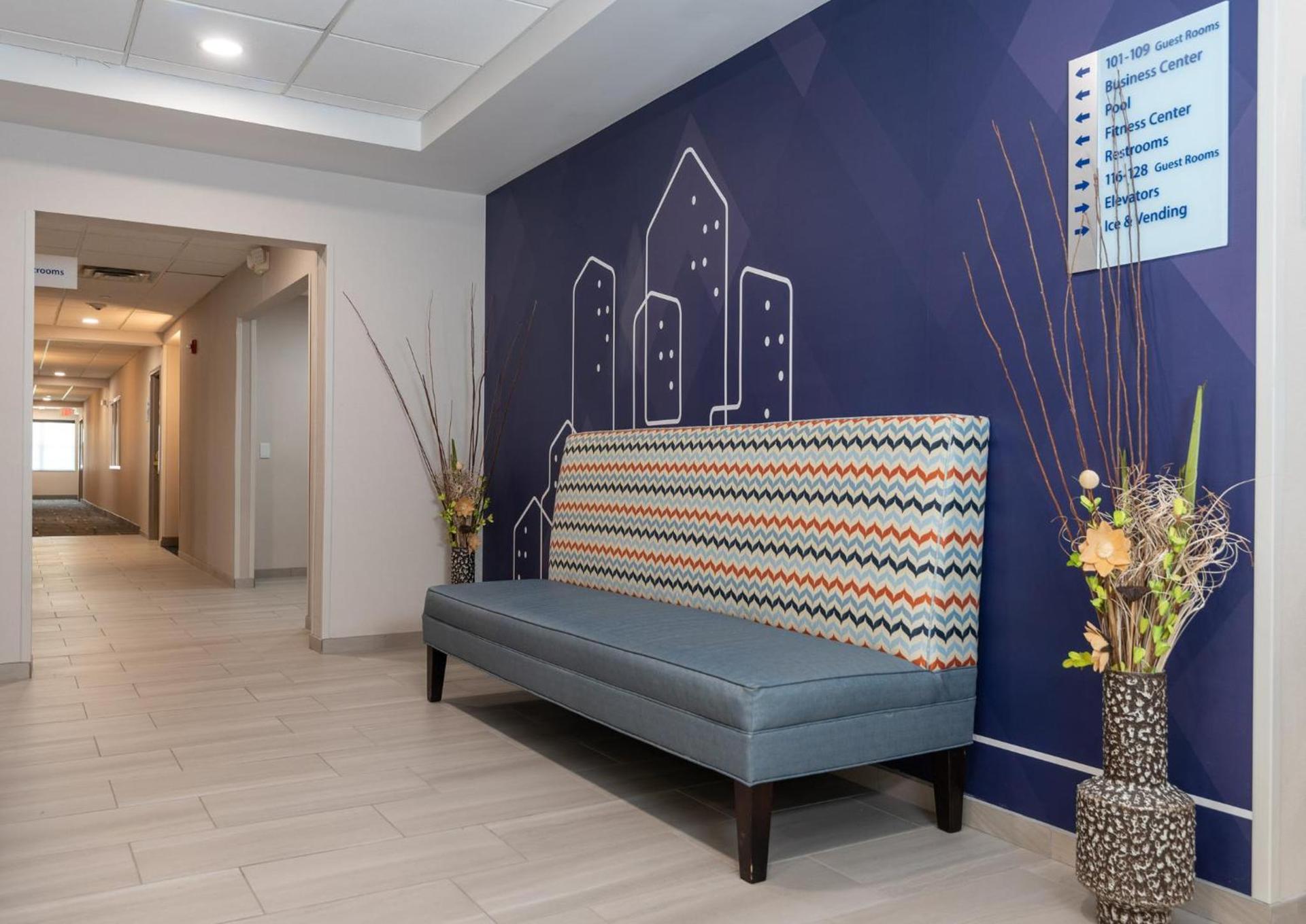 Holiday Inn Express Hotel & Suites Hampton South-Seabrook by IHG photo 76