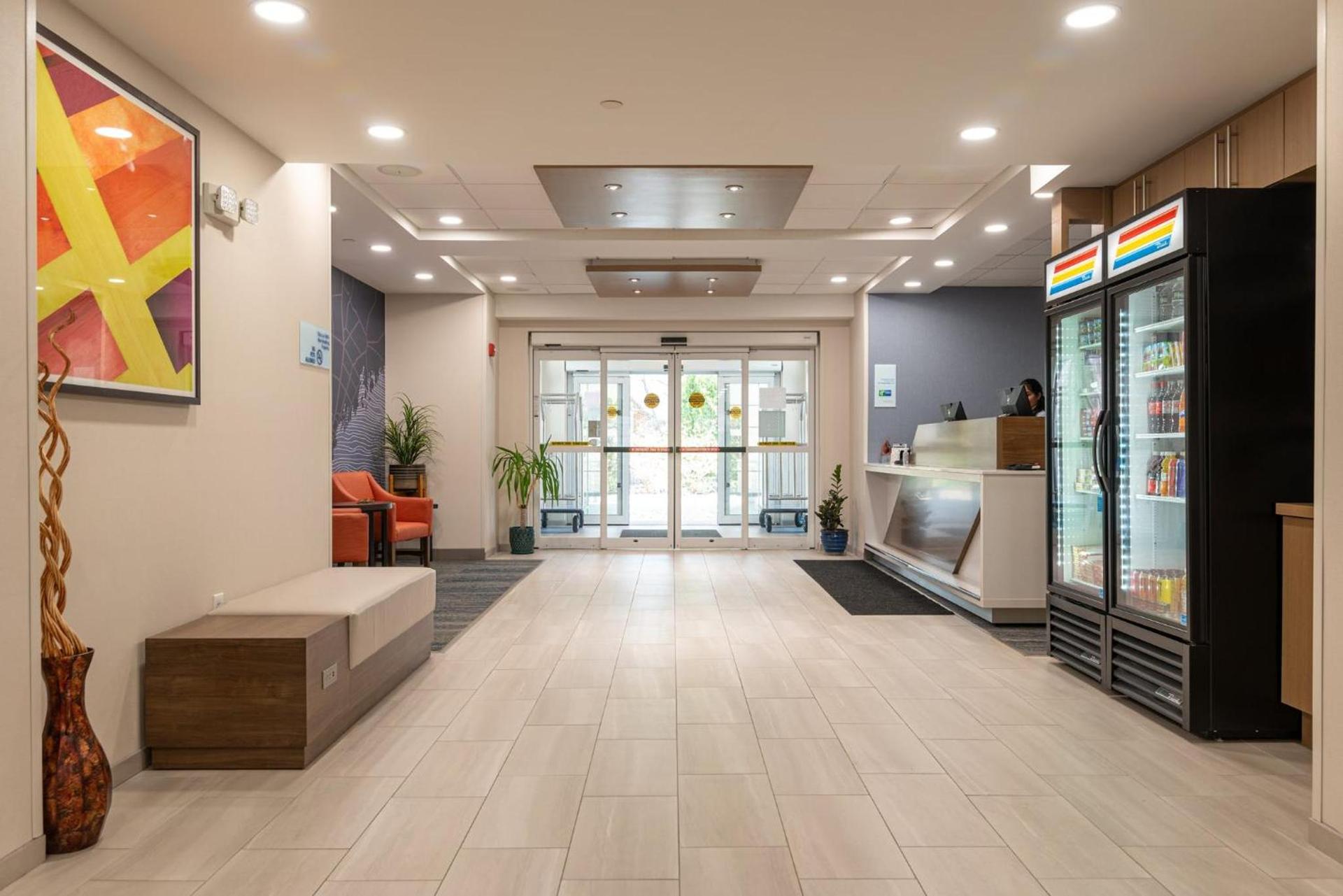 Holiday Inn Express Hotel & Suites Hampton South-Seabrook by IHG photo 73