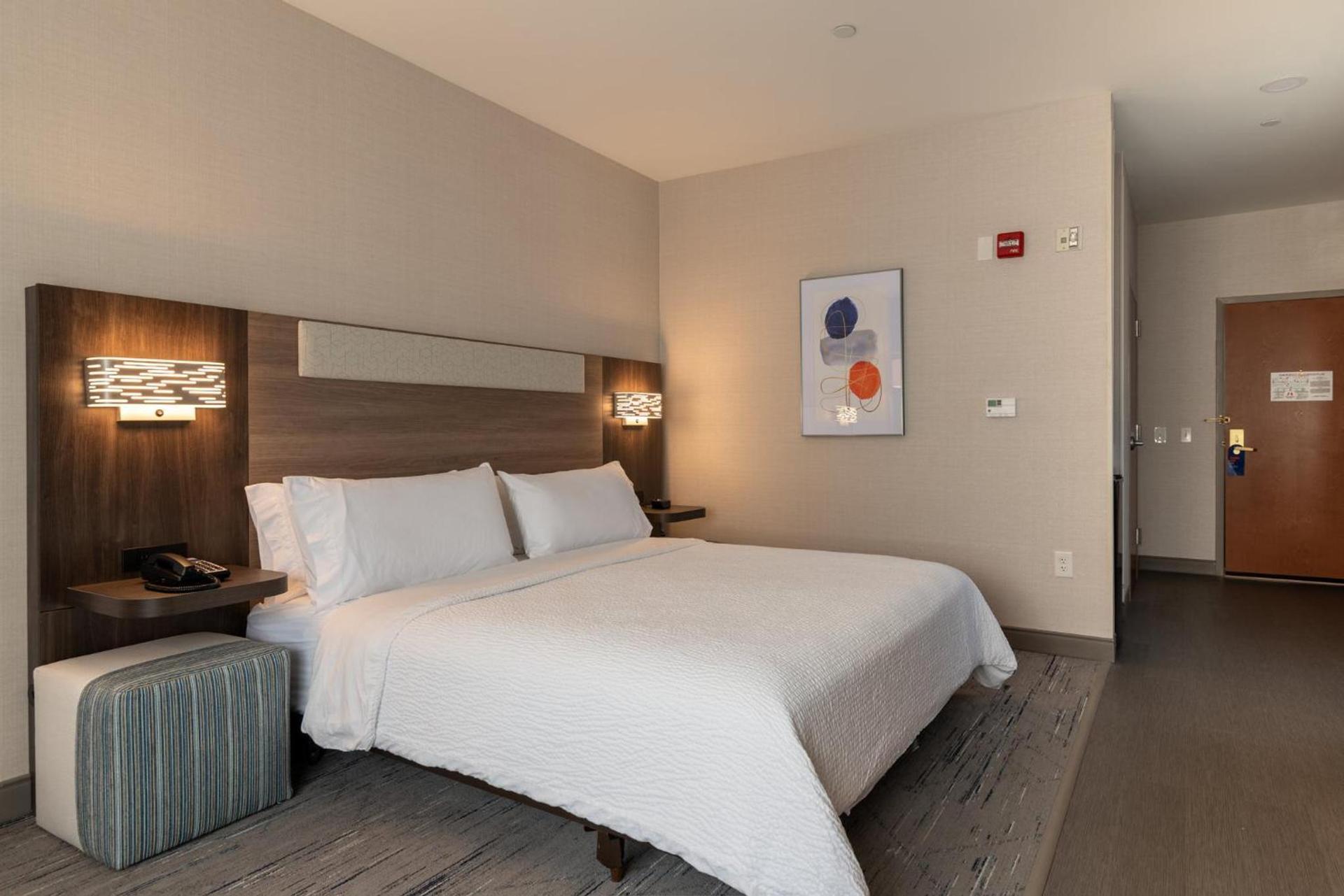 Holiday Inn Express Hotel & Suites Hampton South-Seabrook by IHG photo 33