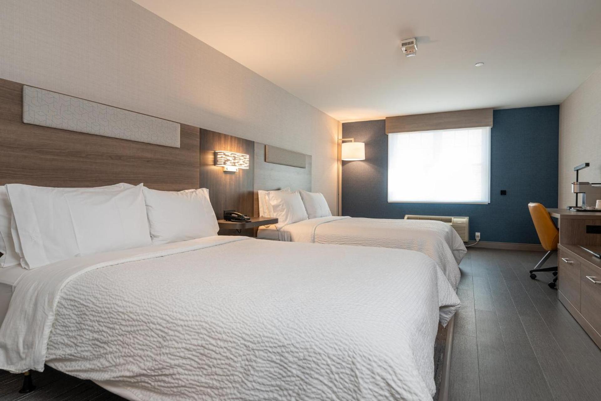 Holiday Inn Express Hotel & Suites Hampton South-Seabrook by IHG photo 45