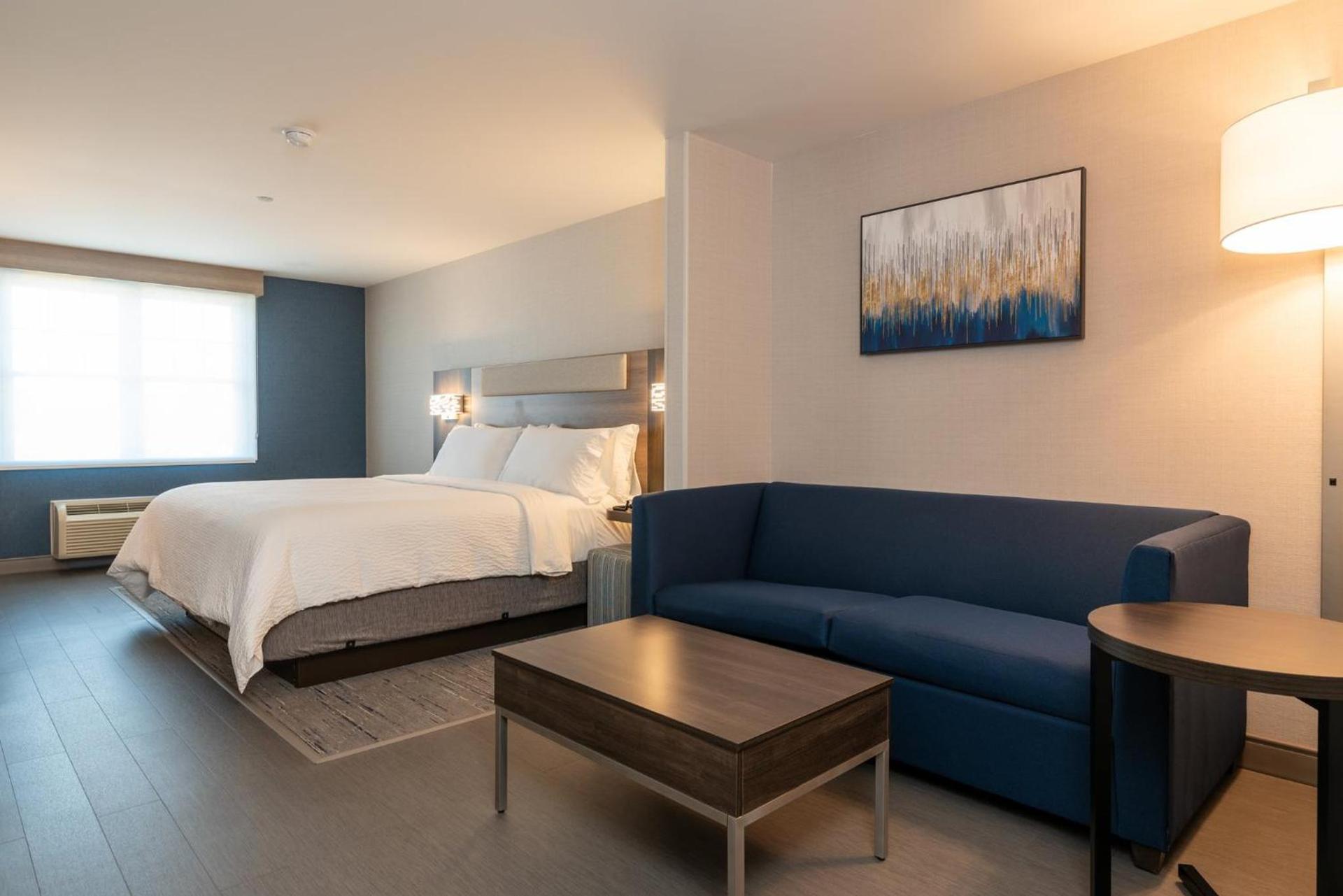 Holiday Inn Express Hotel & Suites Hampton South-Seabrook by IHG photo 34