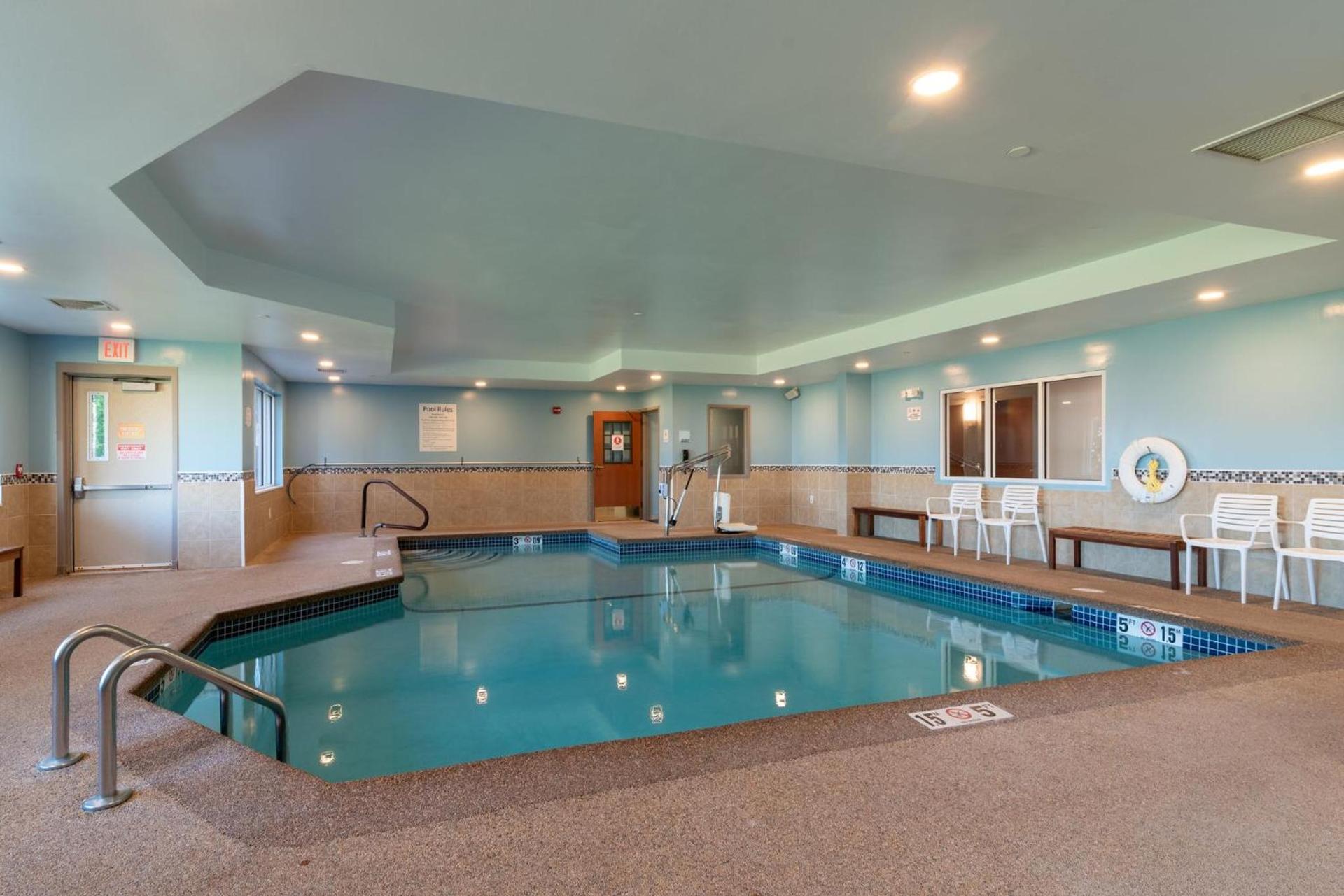 Holiday Inn Express Hotel & Suites Hampton South-Seabrook by IHG photo 60