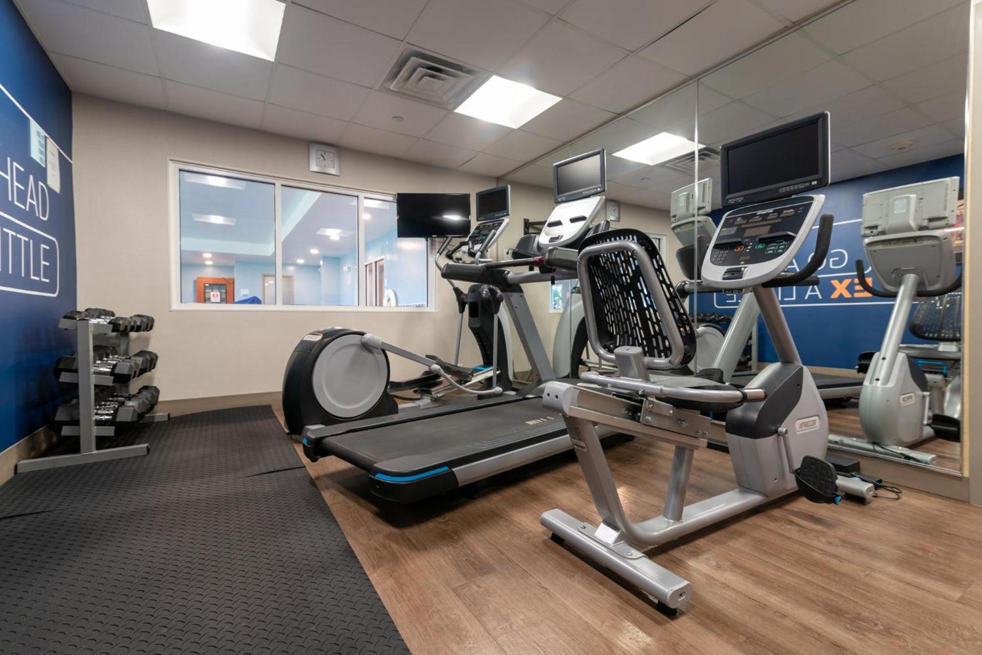 Holiday Inn Express Hotel & Suites Hampton South-Seabrook by IHG photo 77