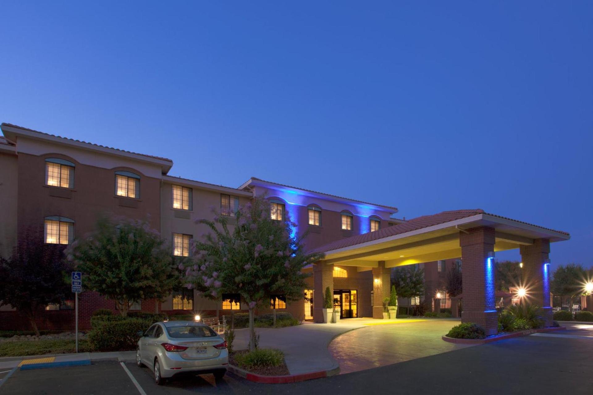 Holiday Inn Express Davis-University Area by IHG photo 10