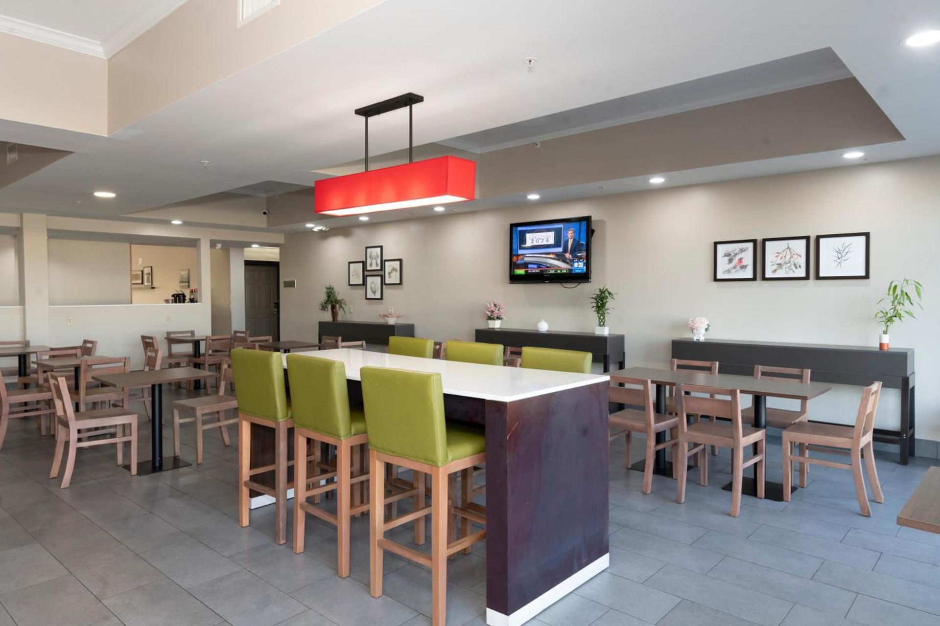 Country Inn & Suites by Radisson, Harrisburg - Hershey West, PA photo 82