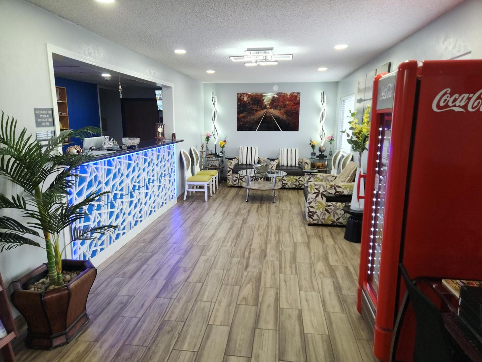 Express Inn Parsons photo 4