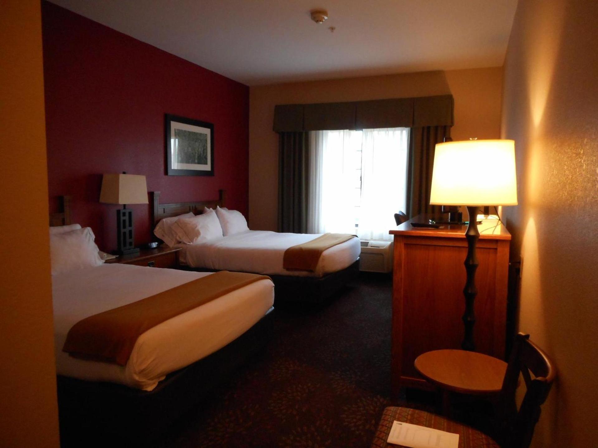 Holiday Inn Express Hocking Hills-Logan by IHG photo 17