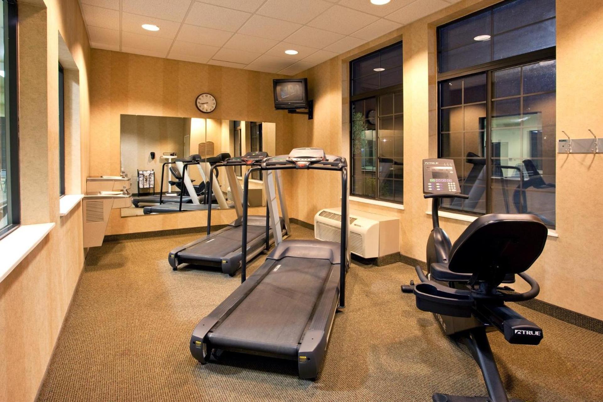 Holiday Inn Express Hocking Hills-Logan by IHG photo 10