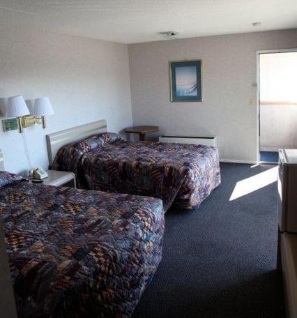 Seatac Inn photo 8
