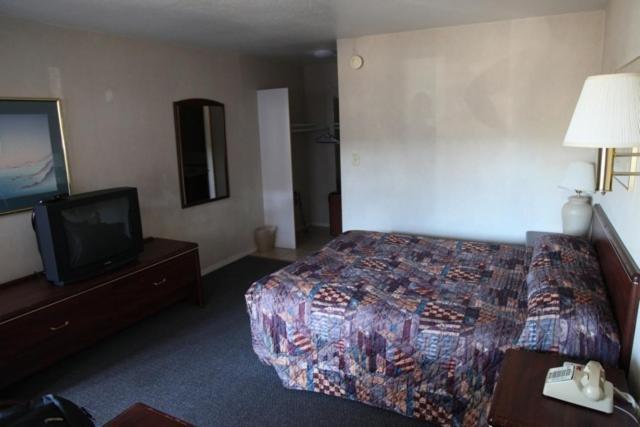 Seatac Inn photo 6