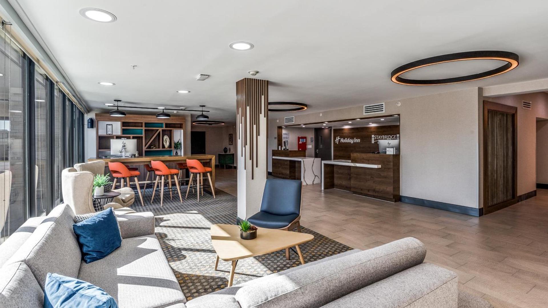 Holiday Inn Dallas Market Ctr Love Field by IHG photo 35