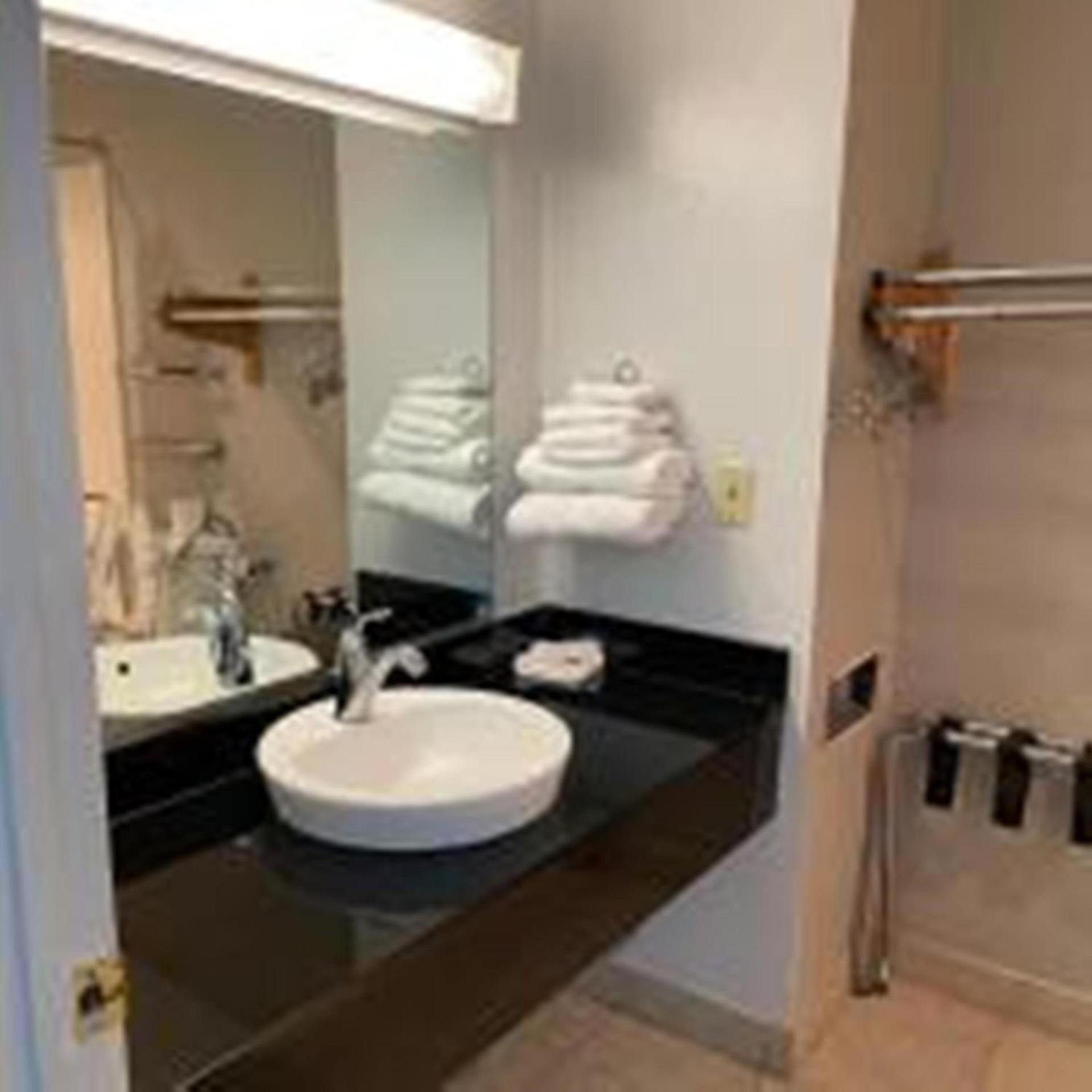 Motel 6-Van Horn, TX photo 16