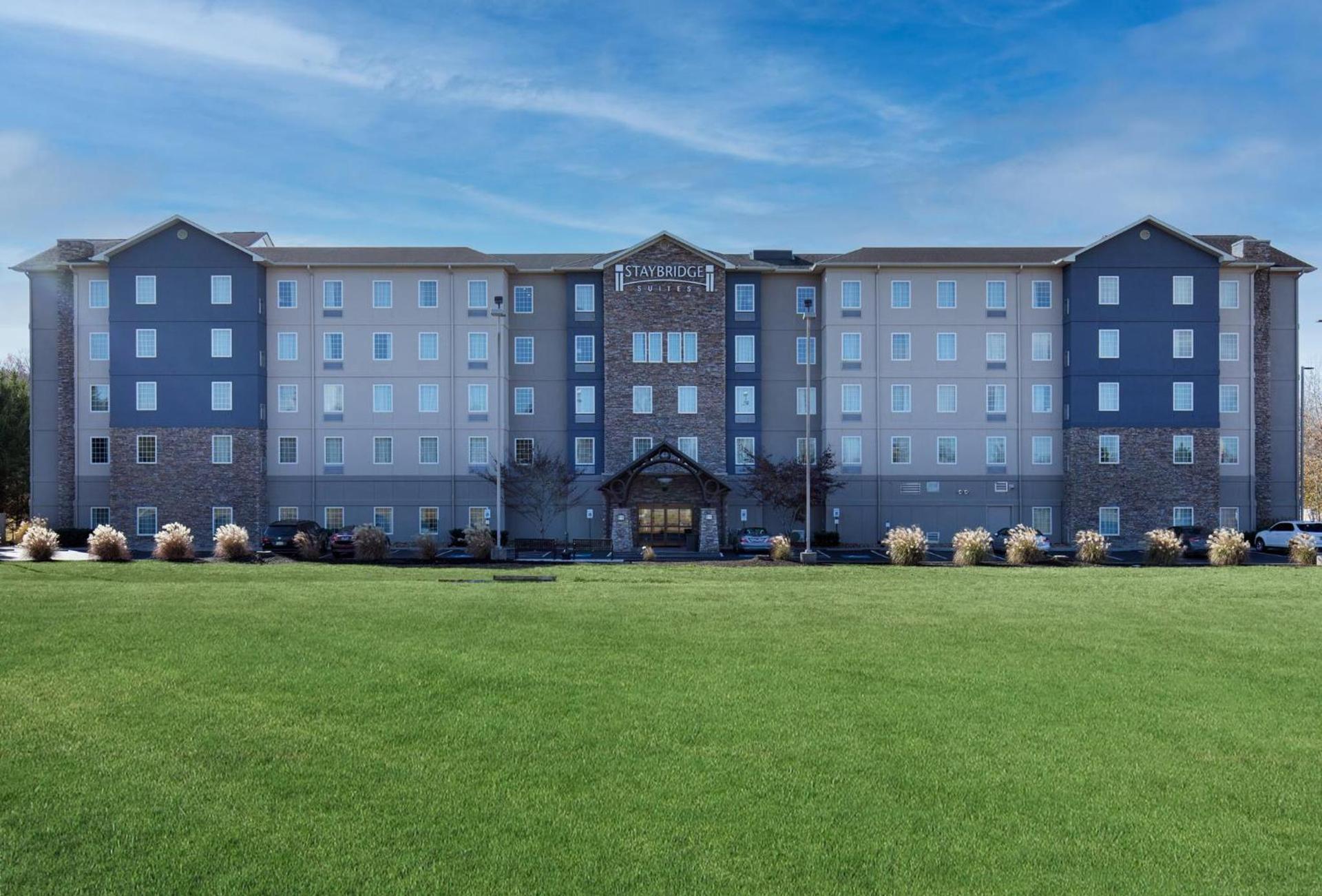 Staybridge Suites-Knoxville Oak Ridge by IHG photo 3