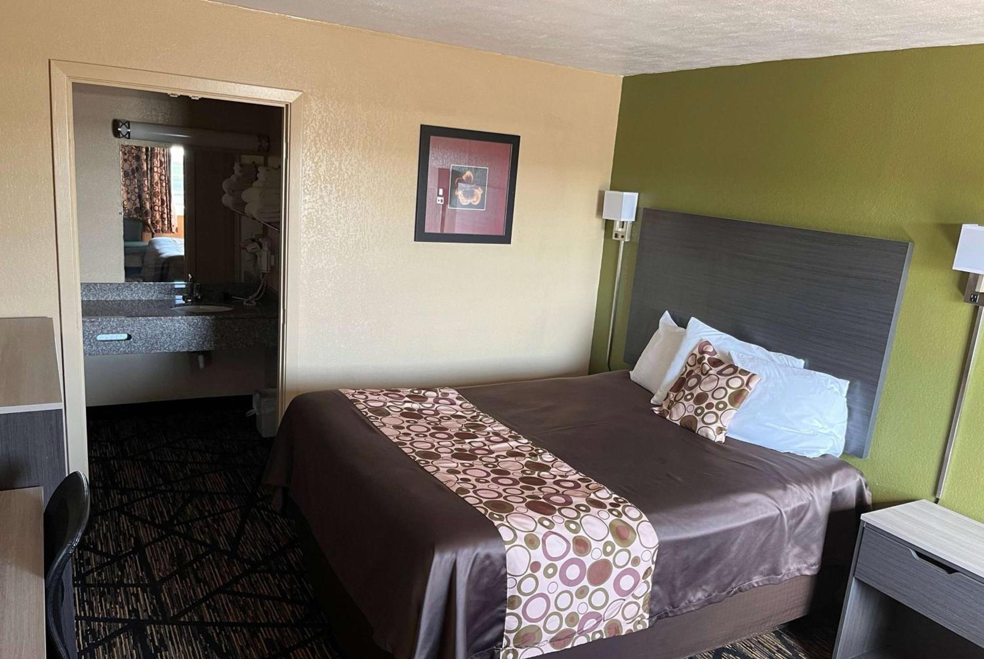 Travelodge by Wyndham Mansfield photo 9