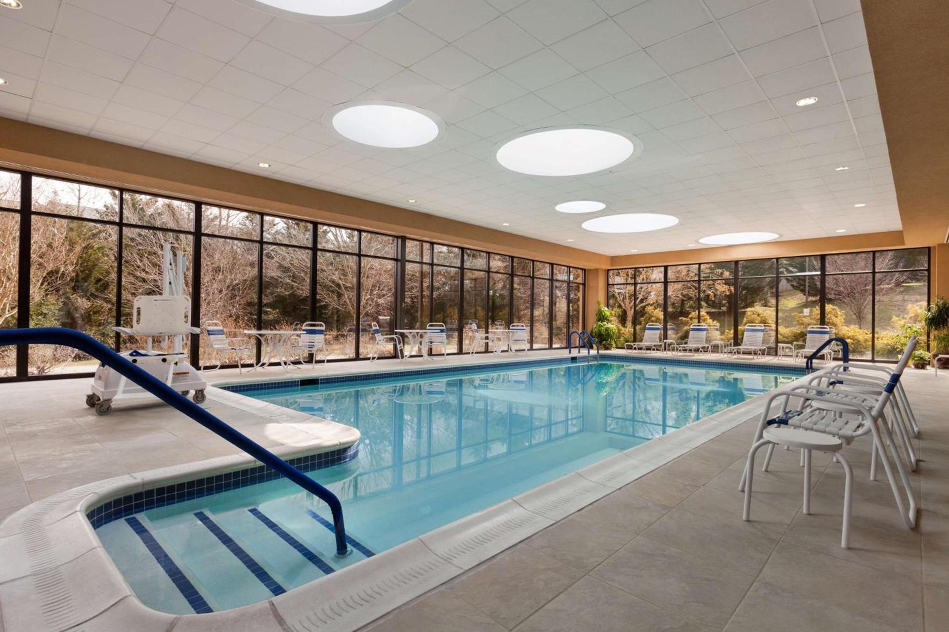 Hampton Inn Warrenton, Va photo 16