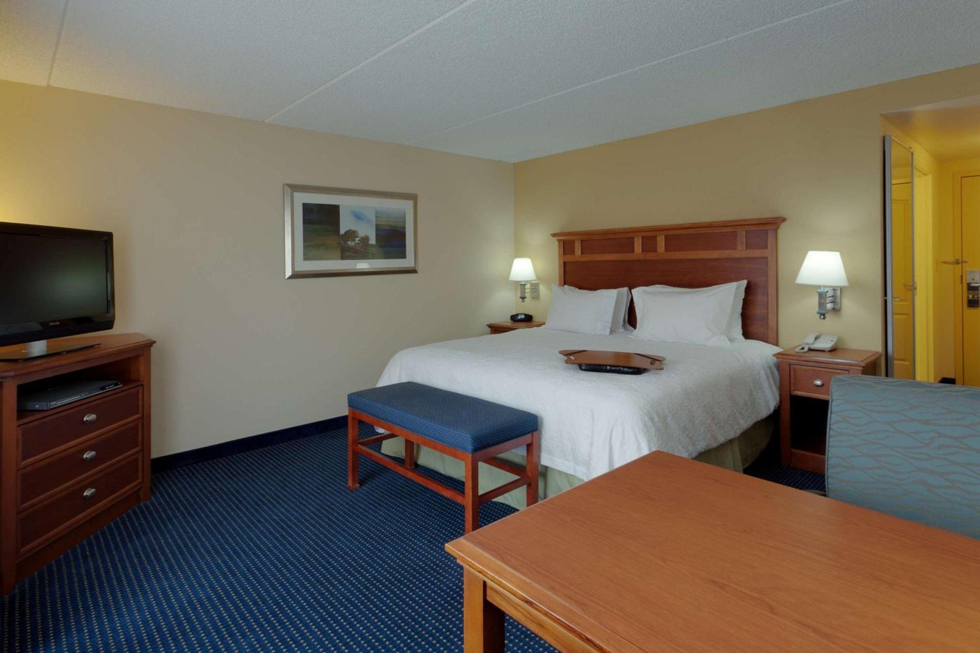 Hampton Inn Warrenton, Va photo 27