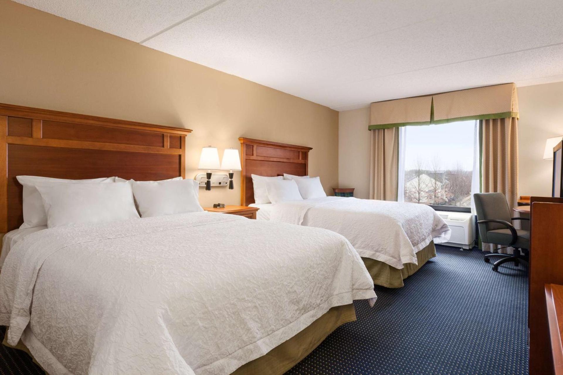 Hampton Inn Warrenton, Va photo 32