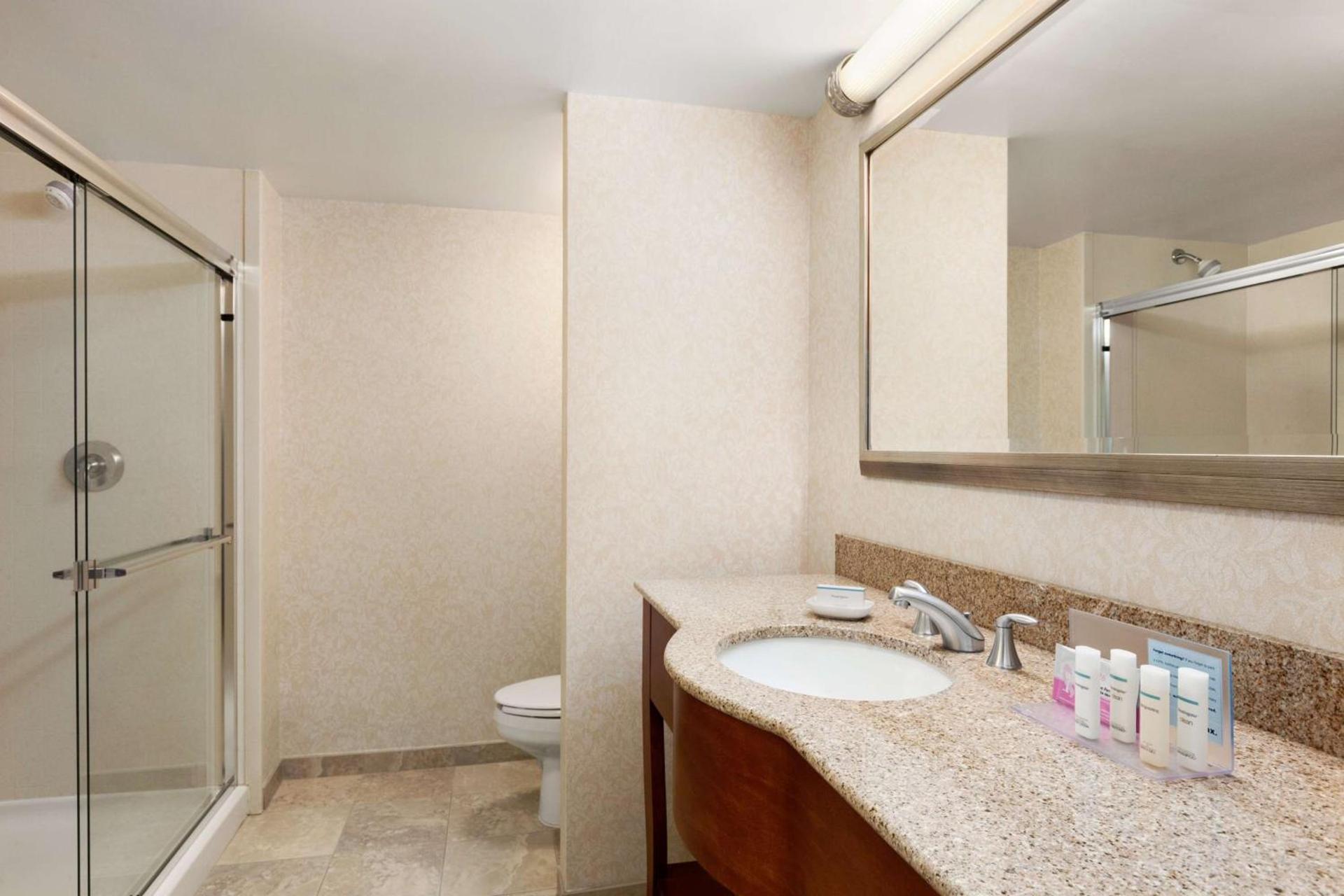 Hampton Inn Warrenton, Va photo 41
