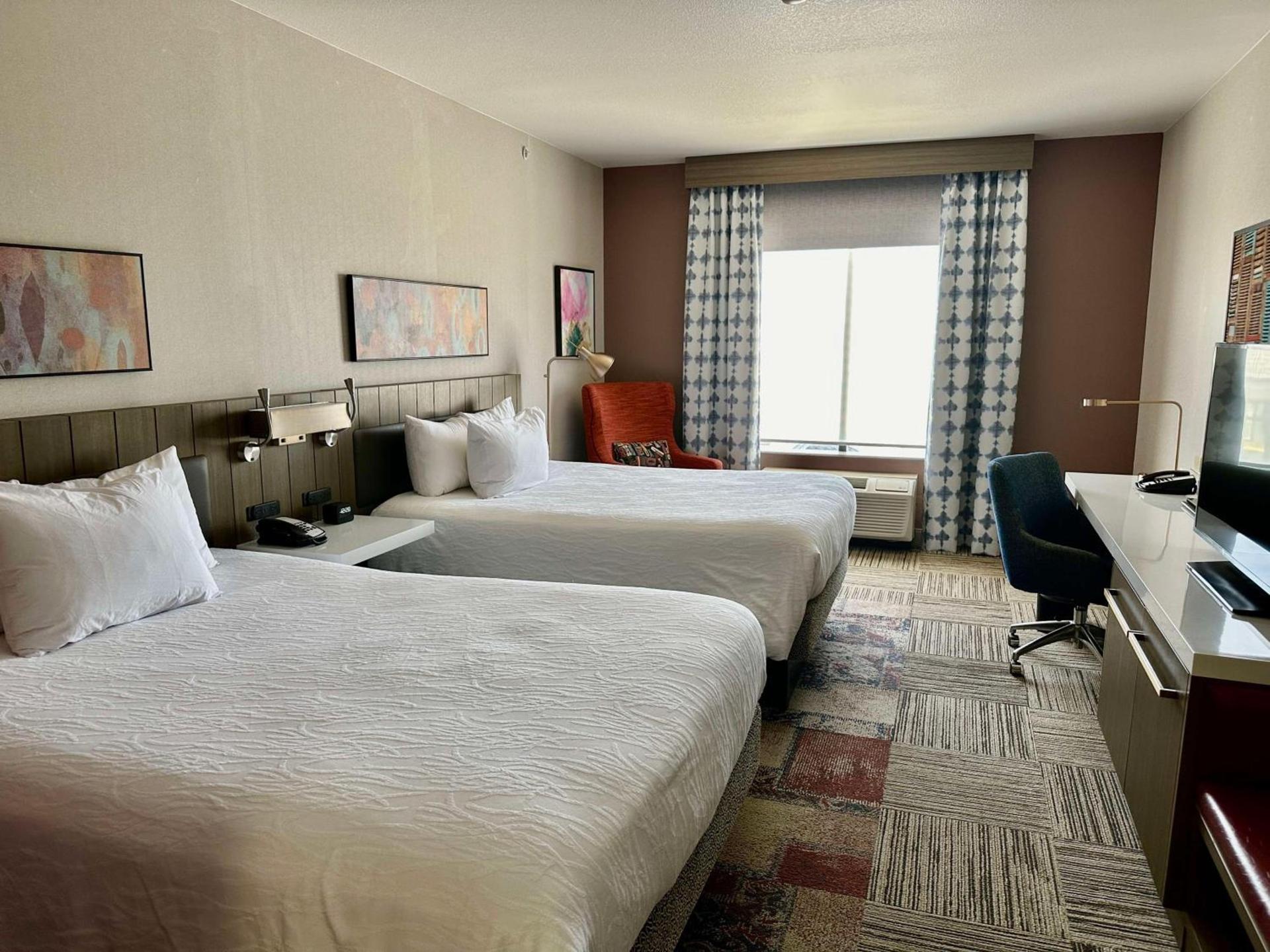 Hilton Garden Inn Oconomowoc photo 40