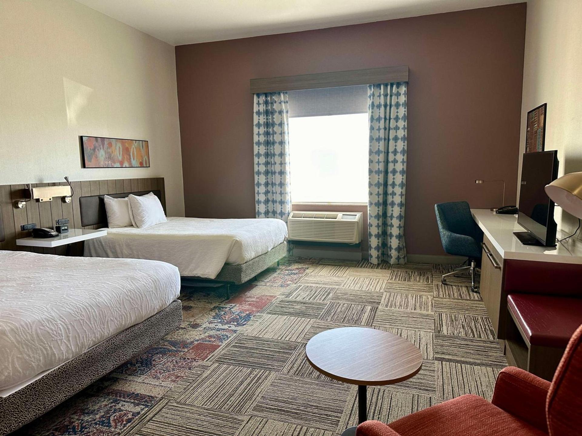 Hilton Garden Inn Oconomowoc photo 44