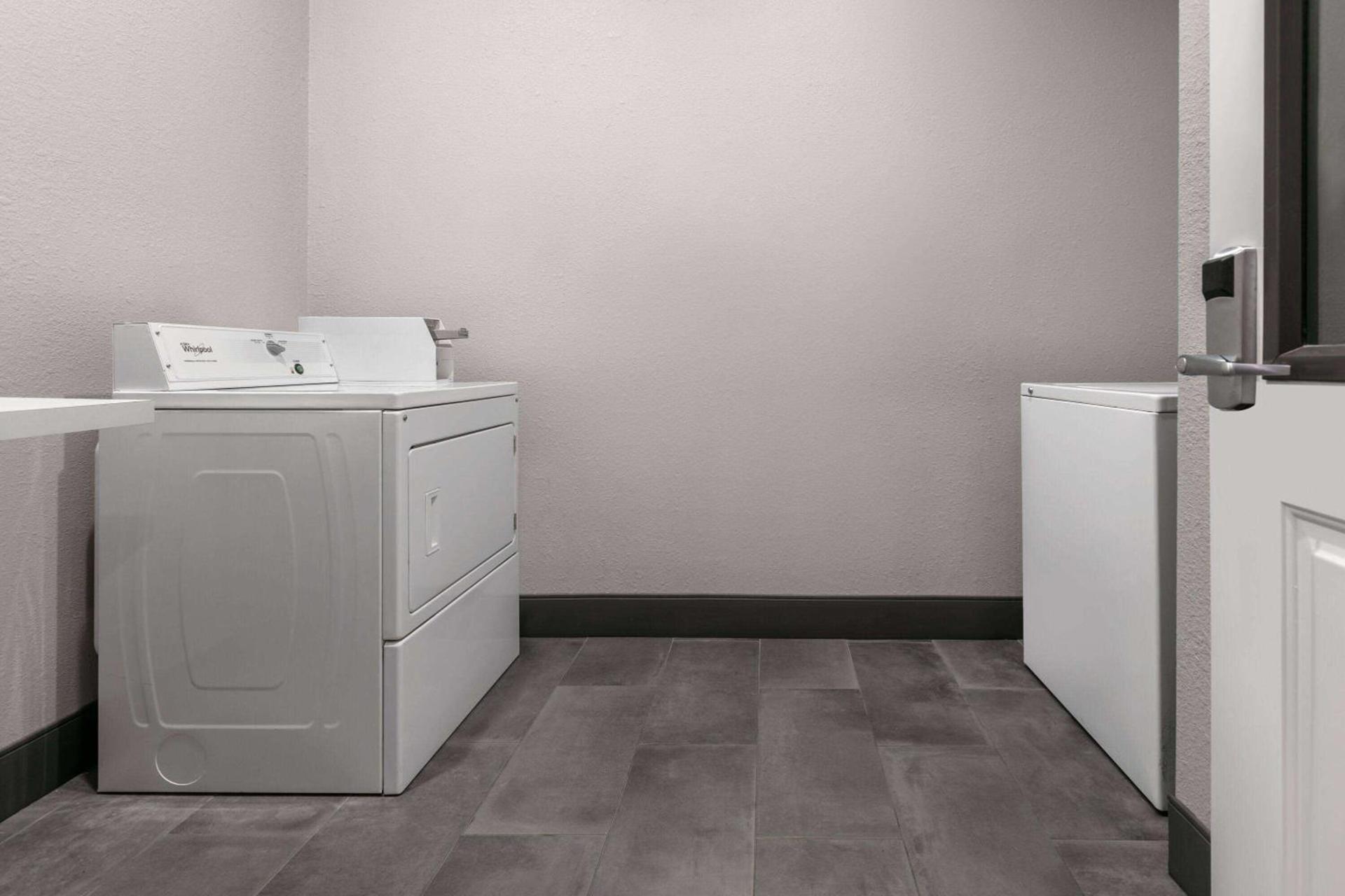 La Quinta by Wyndham Belton - Temple South photo 11