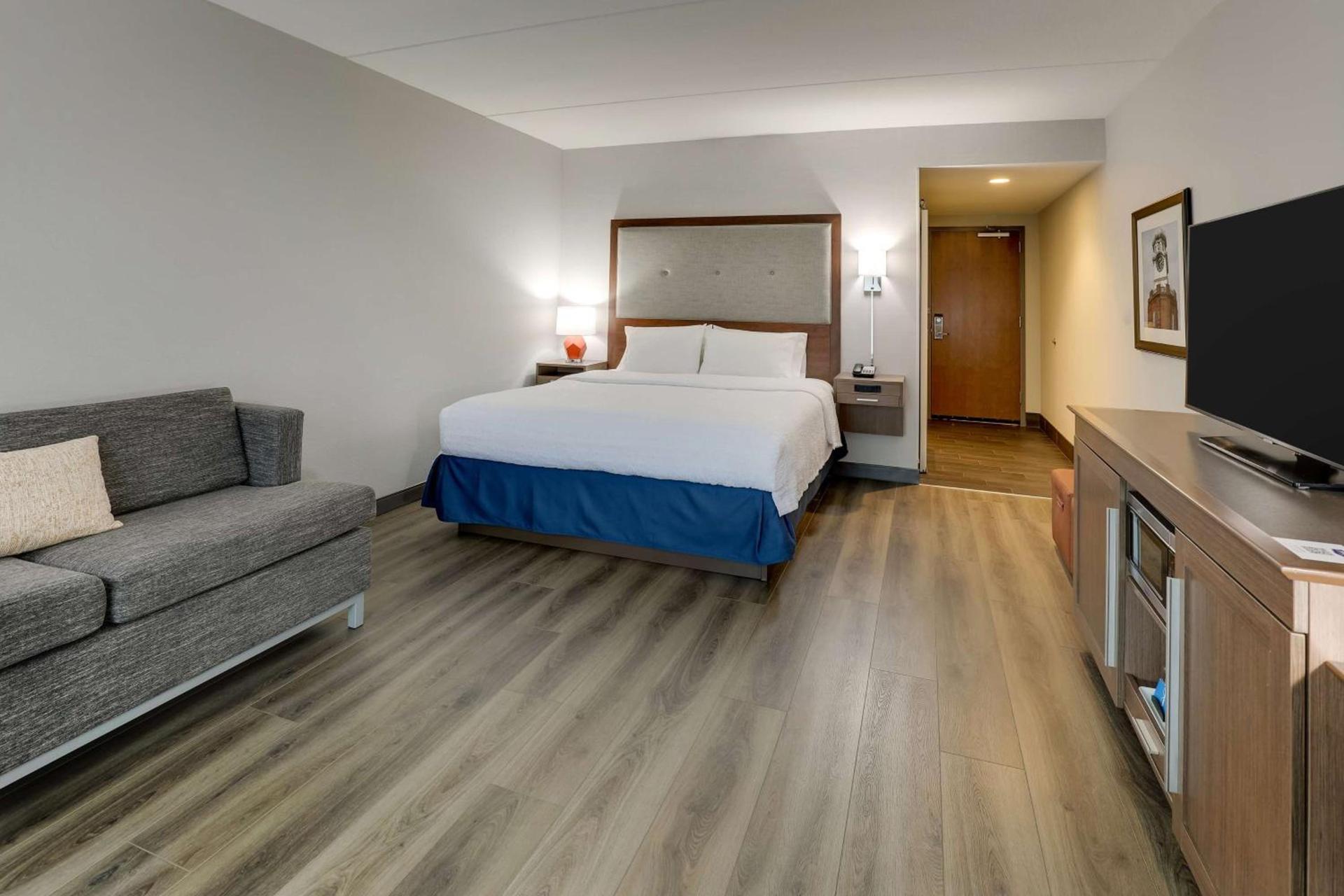Hampton Inn and Suites Rome, GA photo 38
