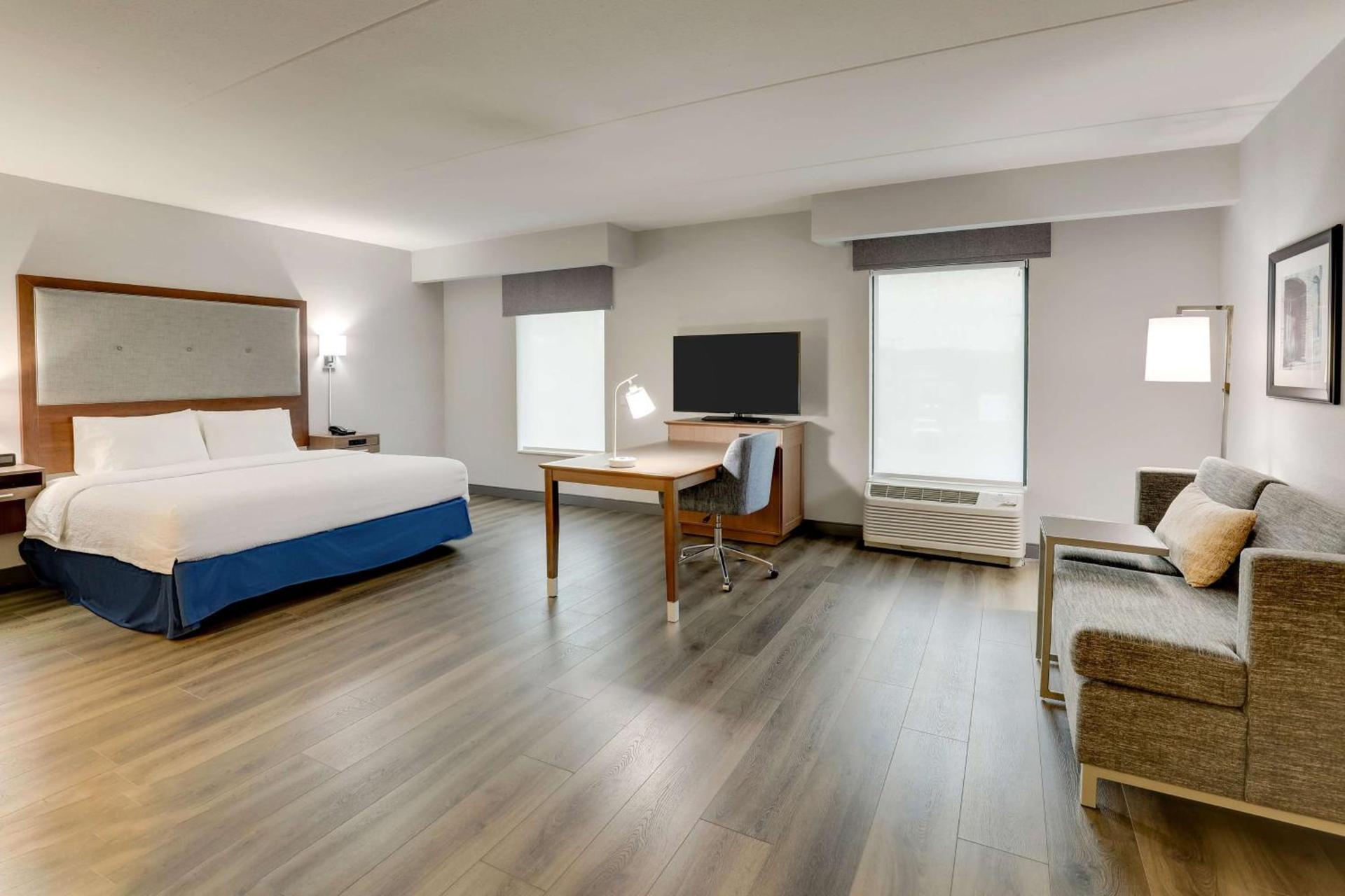 Hampton Inn and Suites Rome, GA photo 48