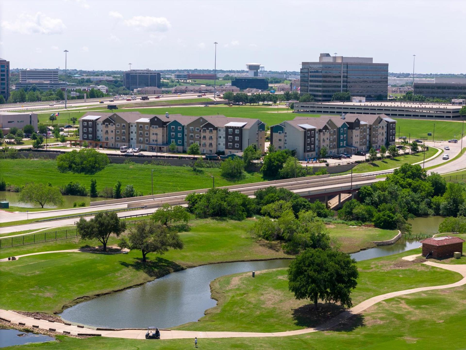 Soka Suites Dallas - Las Colinas photo 3