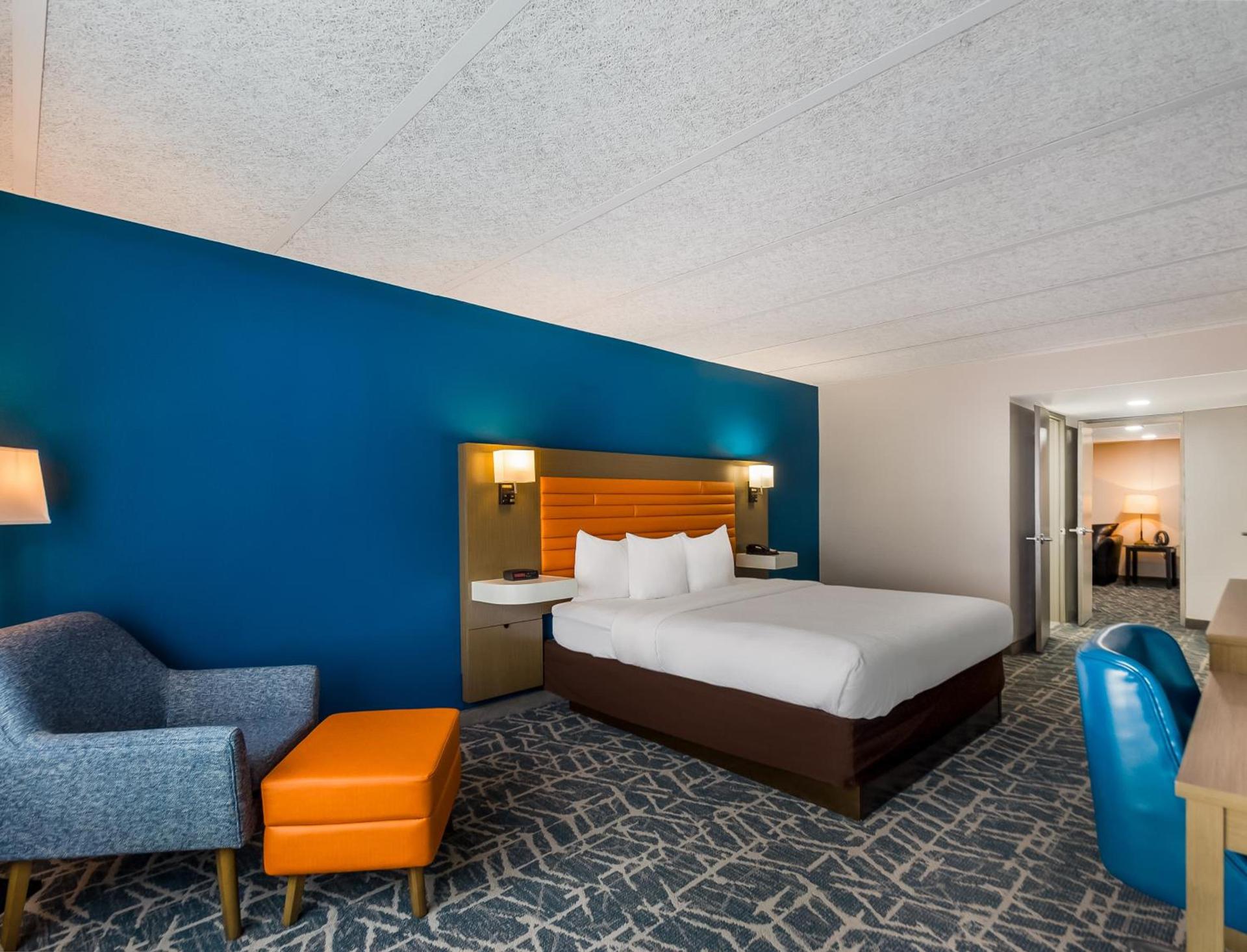 Comfort Inn Falls Church - Tysons Corner photo 6