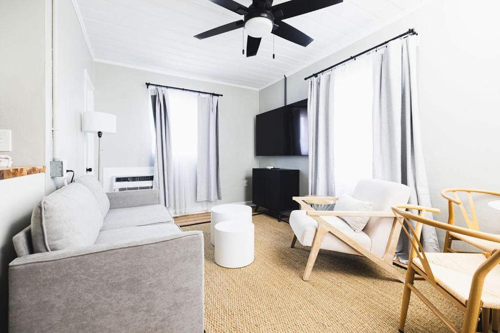 Seabirds Motel At Kure Beach photo 15