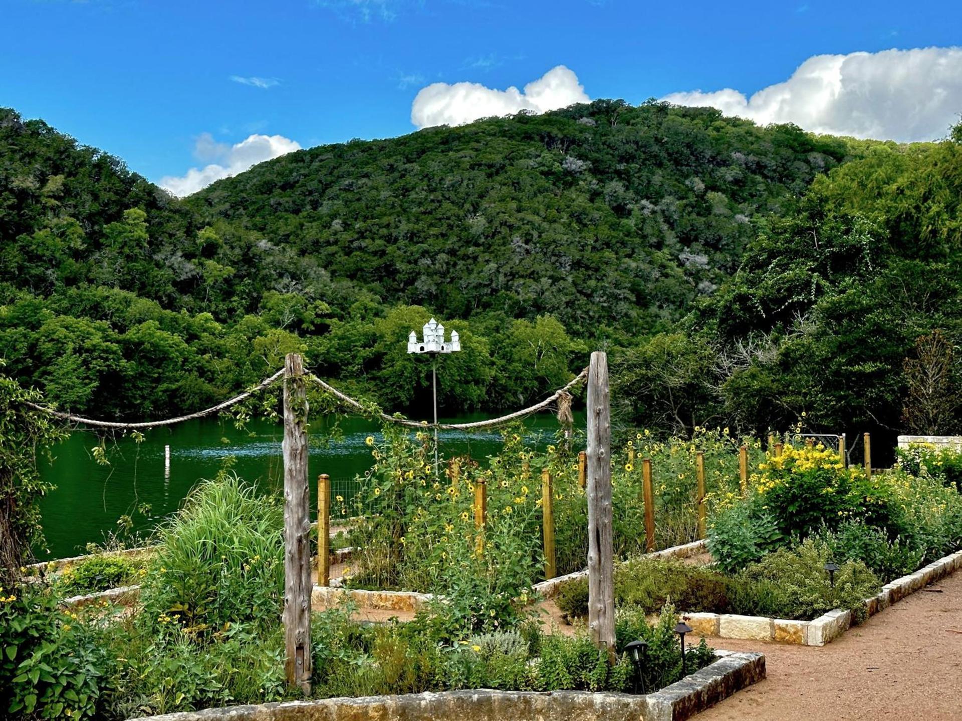 Lake Austin Spa Resort - All Inclusive photo 6