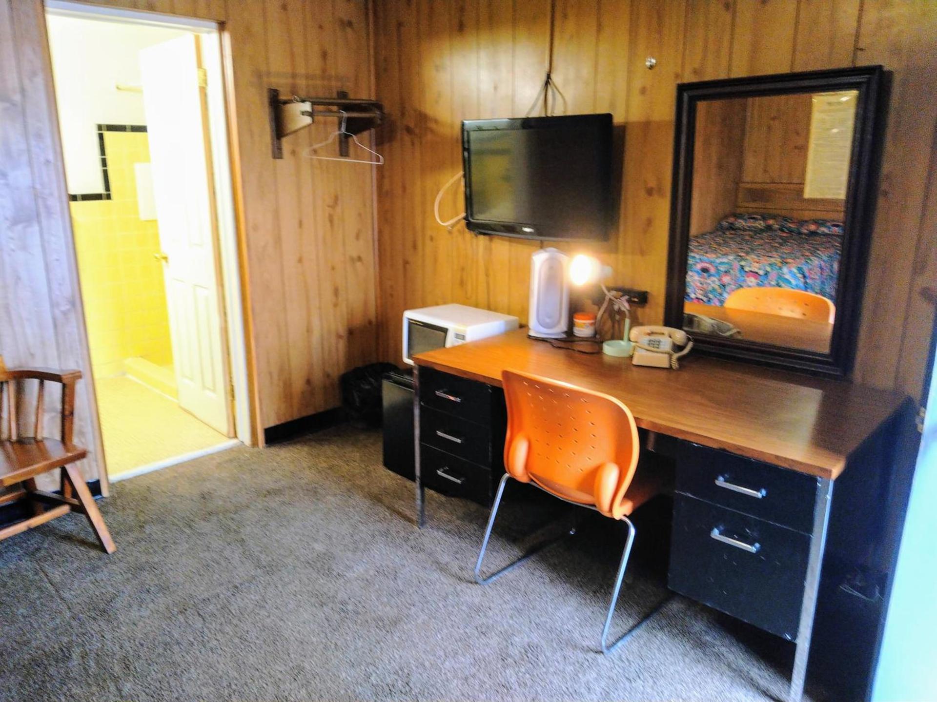 Davis Motel photo 21