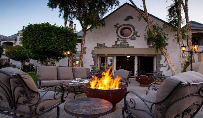 The Chateau at Lake La Quinta photo 37