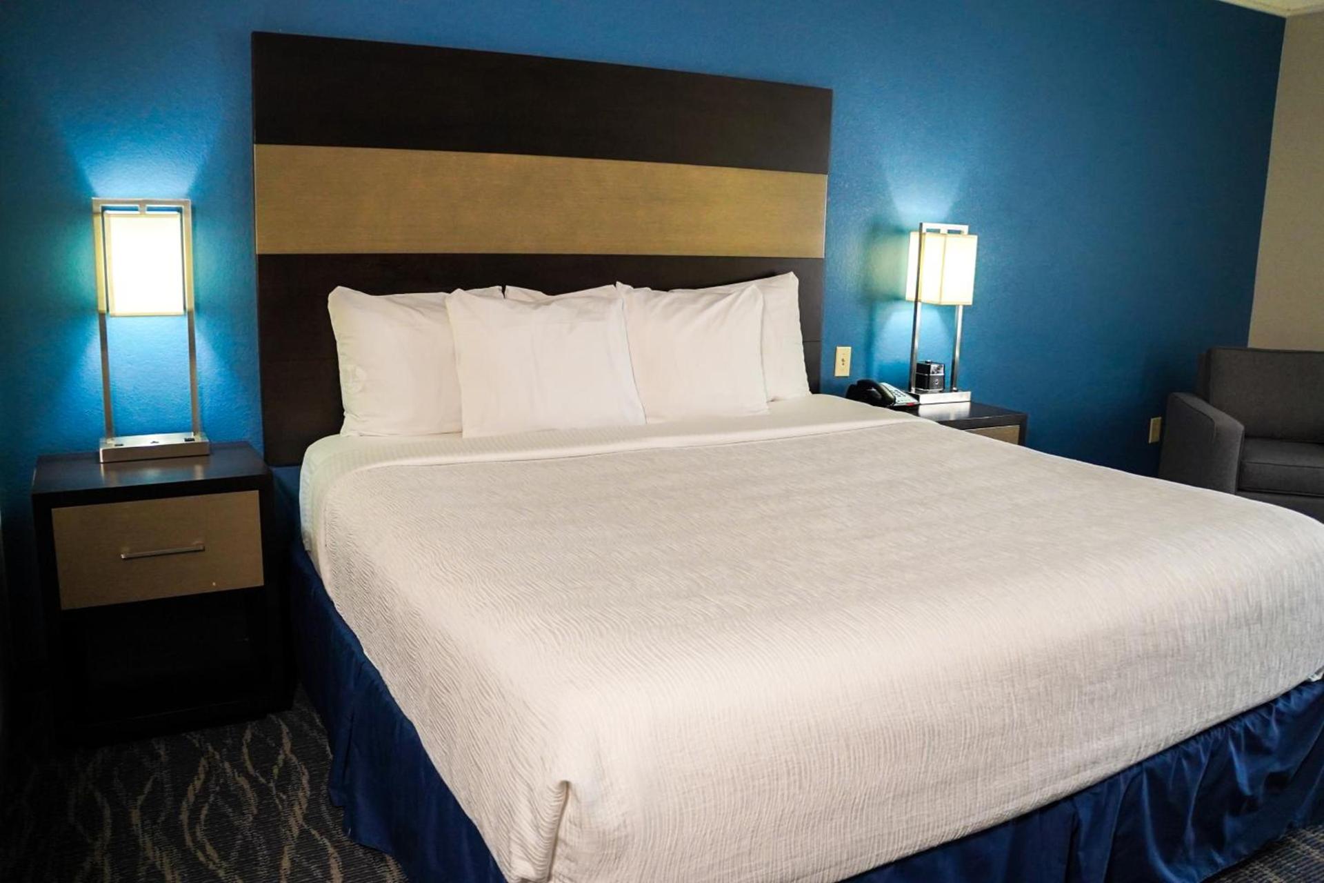 La Quinta by Wyndham Phoenix I-10 West photo 54