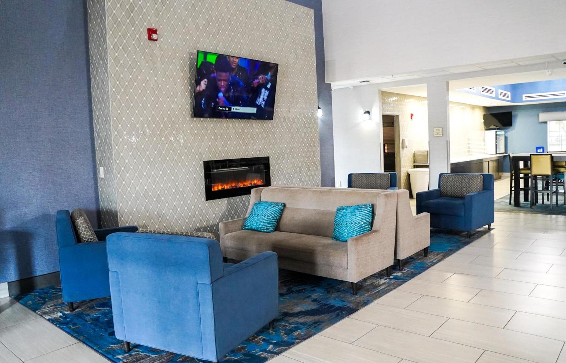La Quinta by Wyndham Phoenix I-10 West photo 37