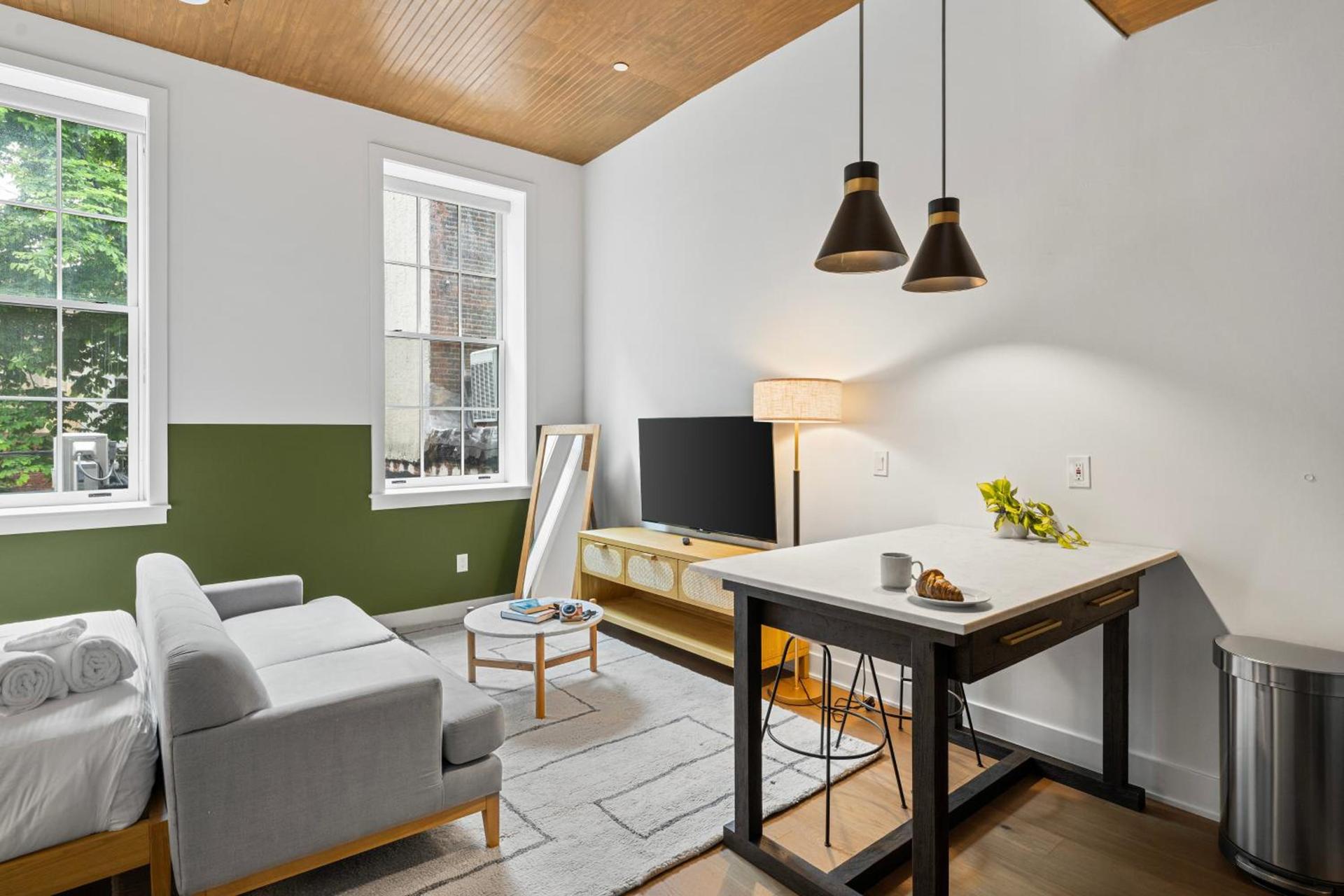 Sosuite at The Loxley - Old City photo 11