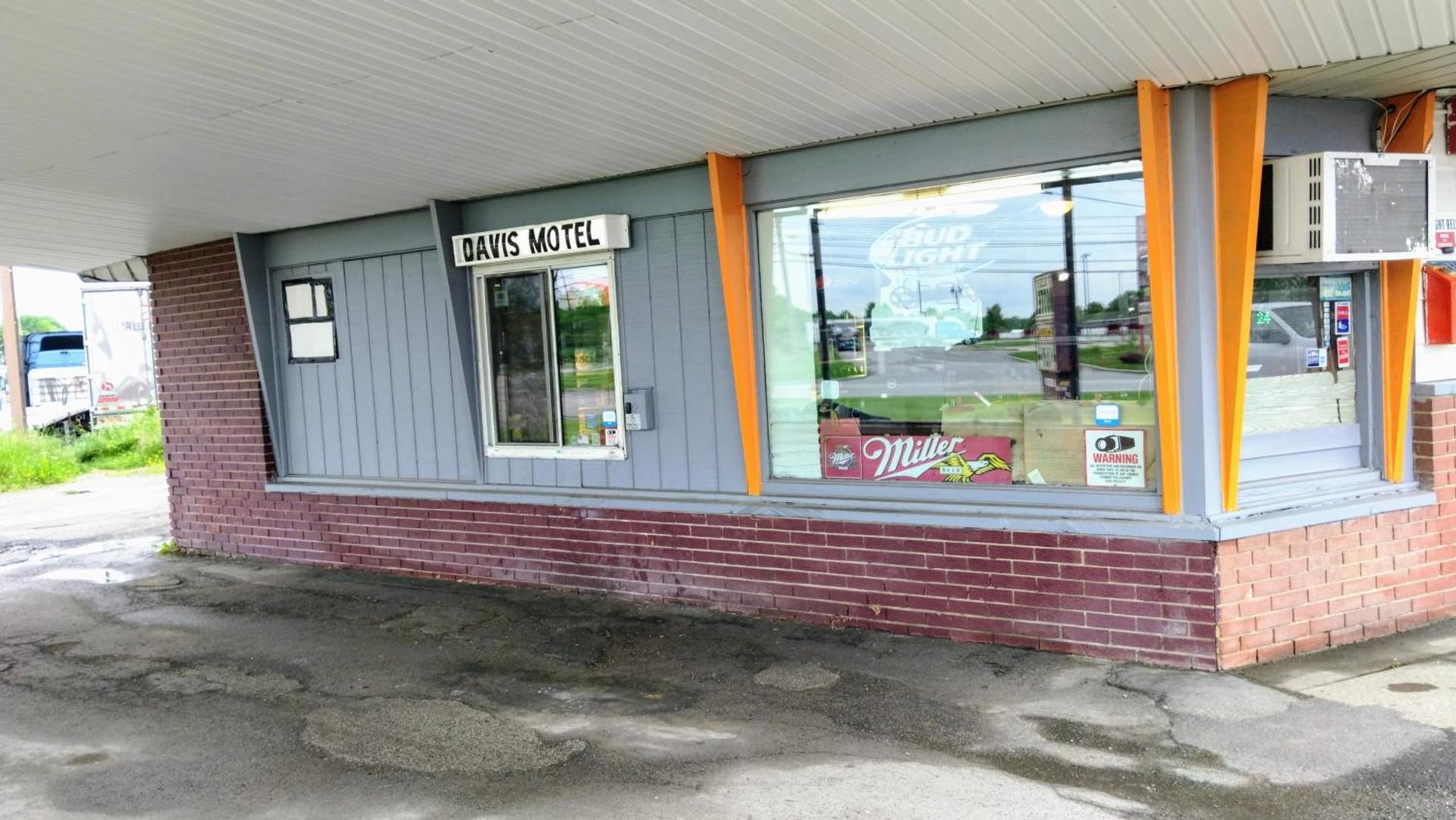 Davis Motel photo 30